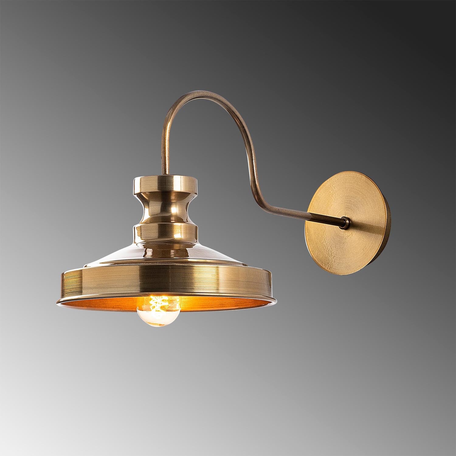 Berceste - 182VINTAGE-A in Gold präsentiert im Onlineshop von KAQTU Design AG. Wandleuchte ist von Opviq