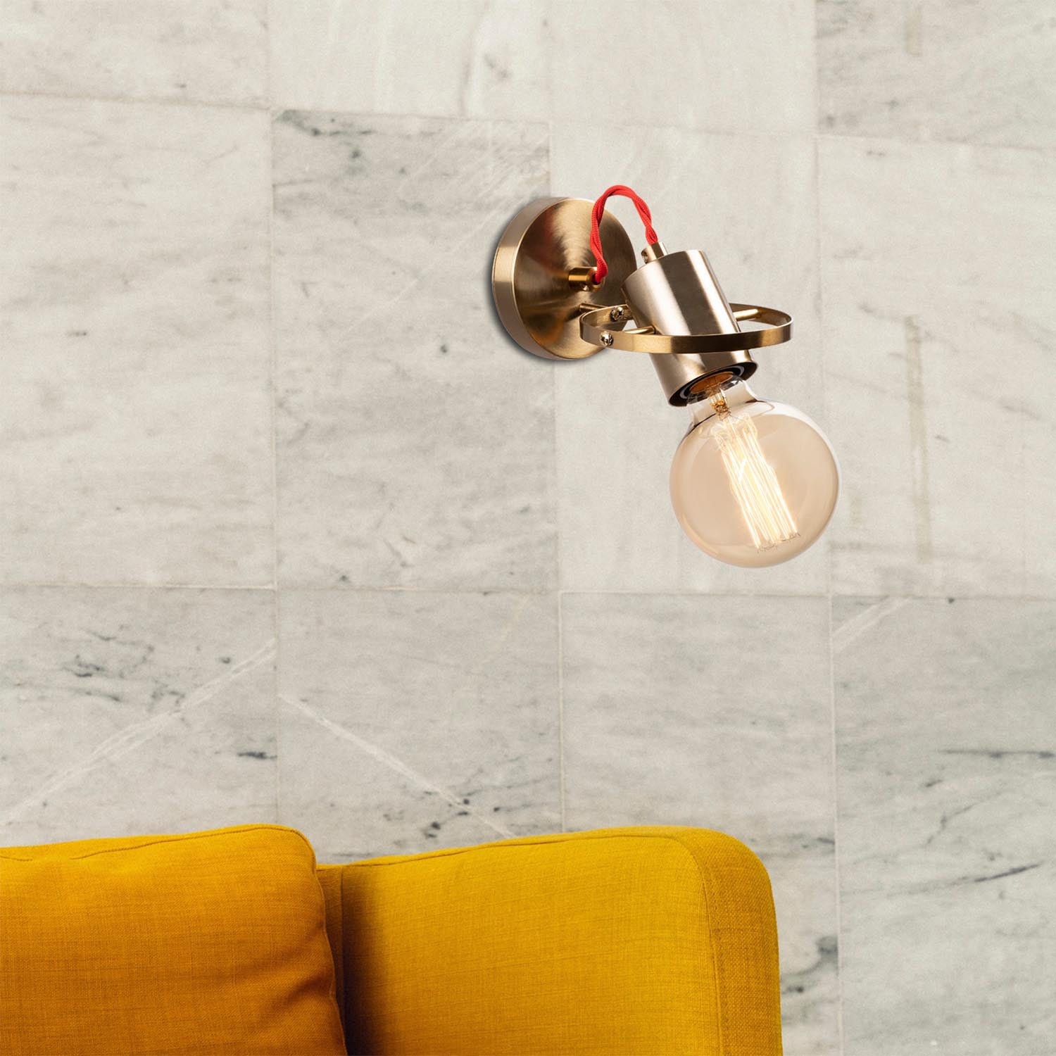 Vaveyla - 444-A in Vintage präsentiert im Onlineshop von KAQTU Design AG. Wandleuchte ist von Opviq