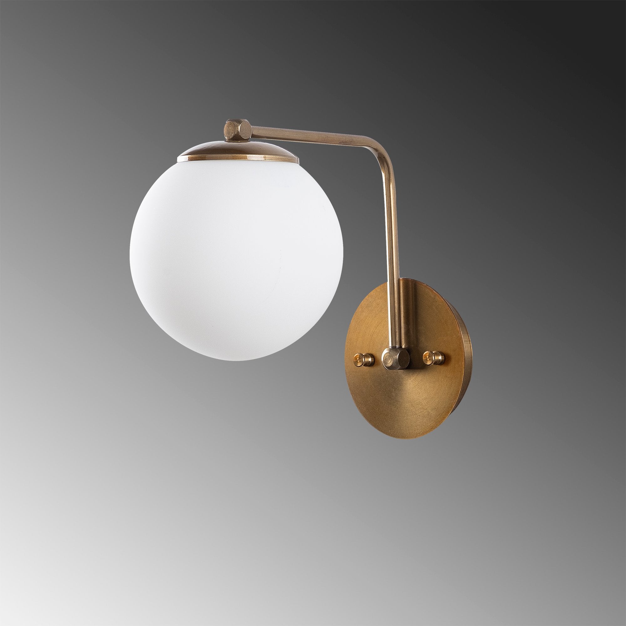 Daisy - 146-A in Gold präsentiert im Onlineshop von KAQTU Design AG. Wandleuchte ist von Opviq