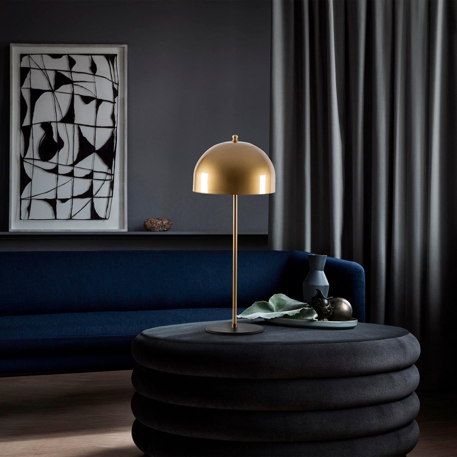 Can - NT - 134 in Gold
 Schwarz präsentiert im Onlineshop von KAQTU Design AG. Tischleuchte ist von Opviq