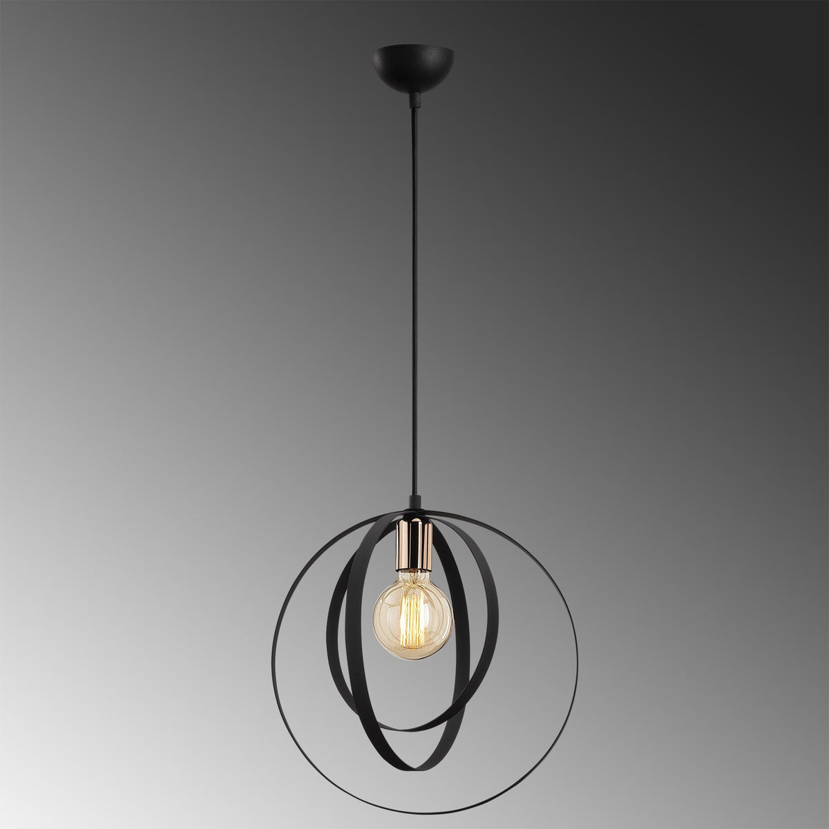 Vaveyla Pendellampe - Schwarz in Schwarz präsentiert im Onlineshop von KAQTU Design AG. Pendelleuchte ist von Opviq