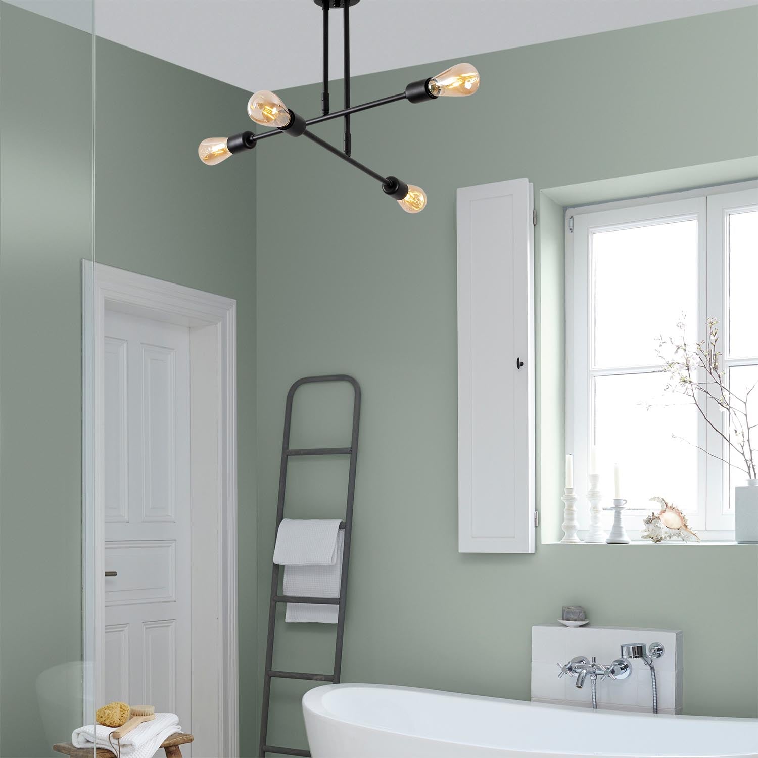 Flower - 161 - AV in Schwarz präsentiert im Onlineshop von KAQTU Design AG. Pendelleuchte ist von Opviq