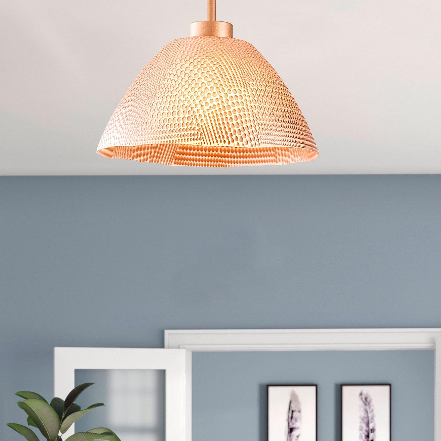 Bornova - N-162 in Kupfer präsentiert im Onlineshop von KAQTU Design AG. Pendelleuchte ist von Opviq
