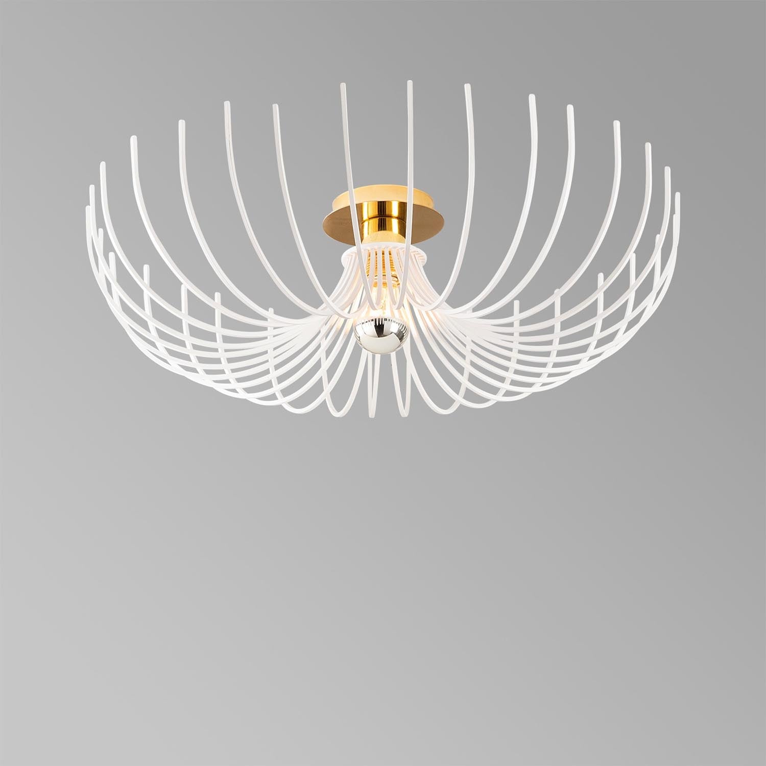 Aspendos - N-640 in Weiss präsentiert im Onlineshop von KAQTU Design AG. Pendelleuchte ist von Opviq