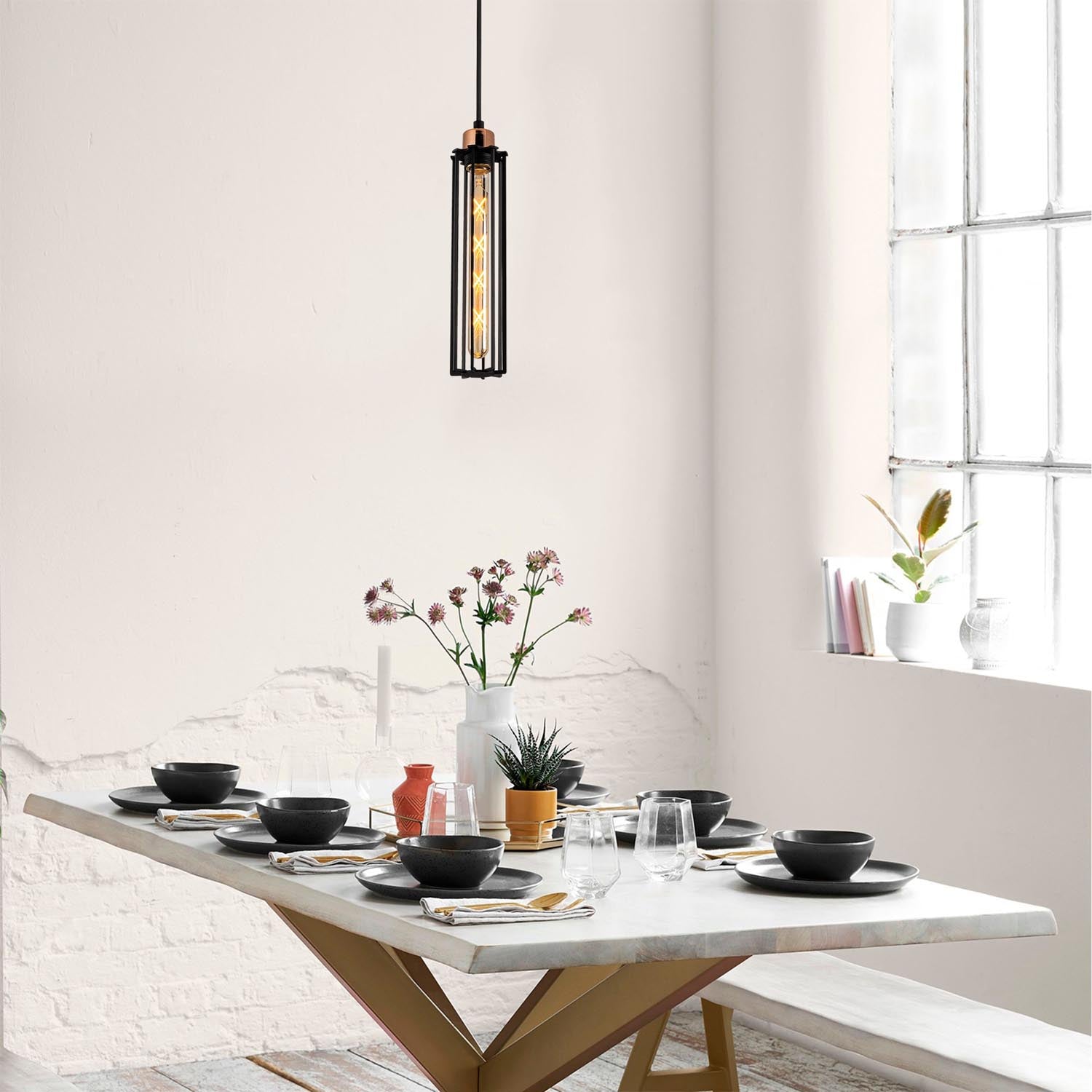 Likya - N-1003 in Schwarz präsentiert im Onlineshop von KAQTU Design AG. Pendelleuchte ist von Opviq