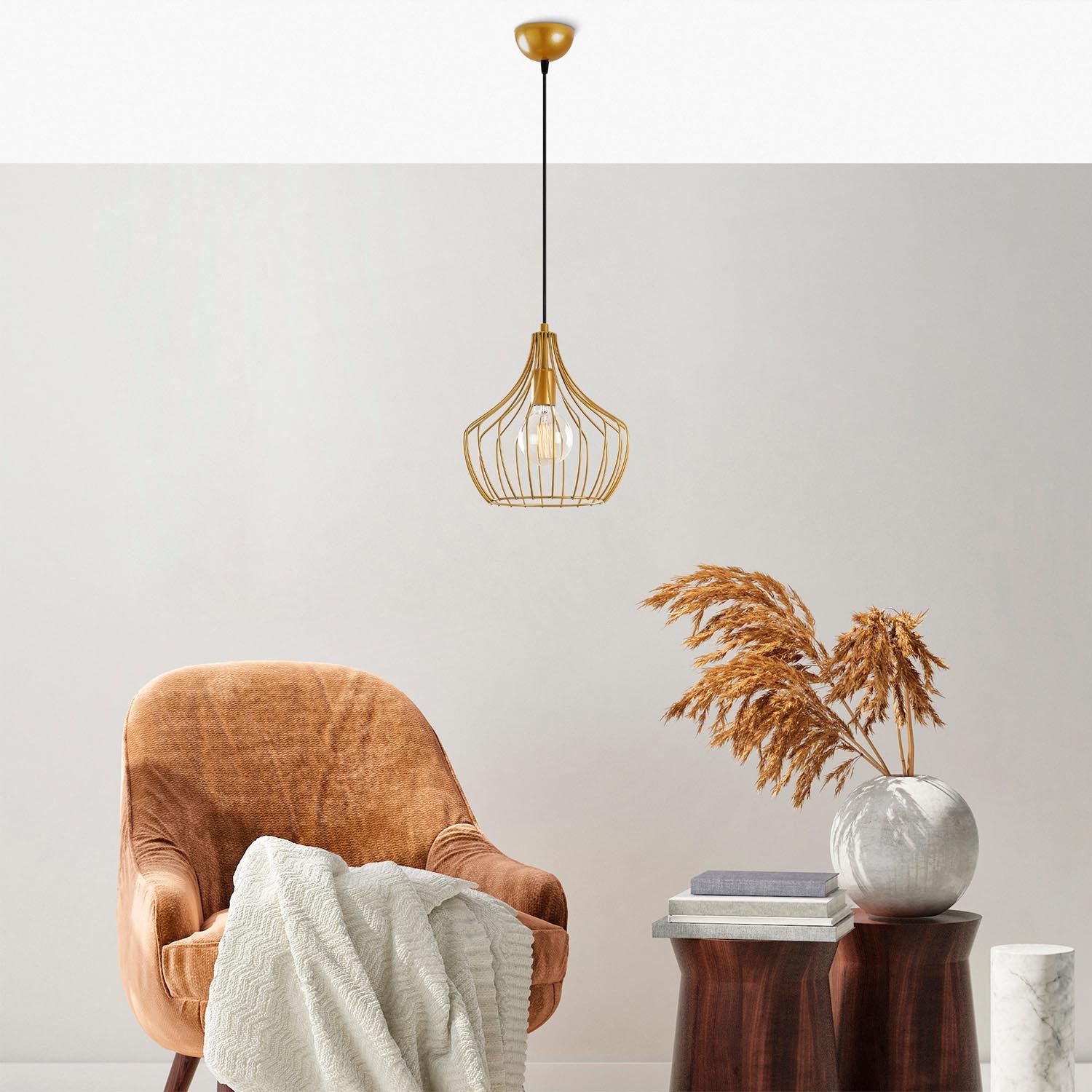 Mezopotamya - N-1279 in Gold präsentiert im Onlineshop von KAQTU Design AG. Pendelleuchte ist von Opviq