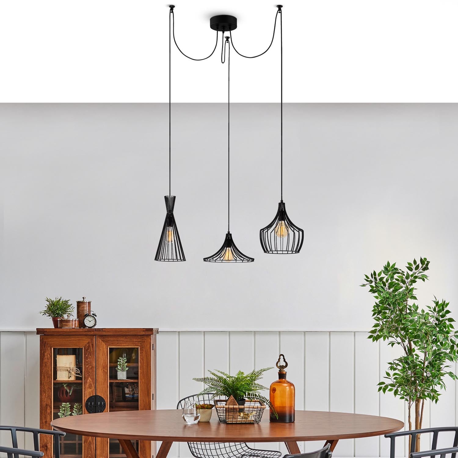 Mezopotamya - N-1291 in Schwarz präsentiert im Onlineshop von KAQTU Design AG. Pendelleuchte ist von Opviq