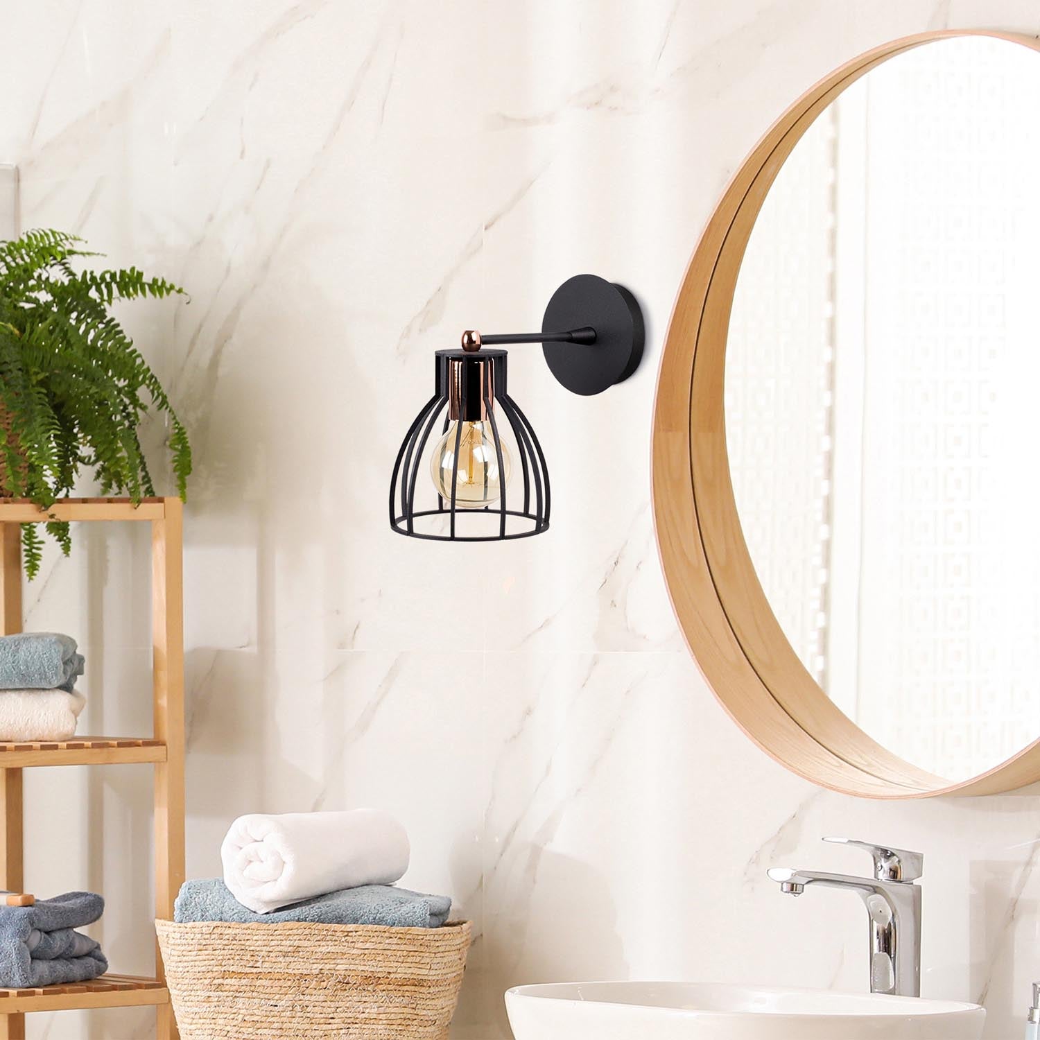 Kemah - N-1238 in Schwarz
 Bronze präsentiert im Onlineshop von KAQTU Design AG. Wandleuchte ist von Opviq