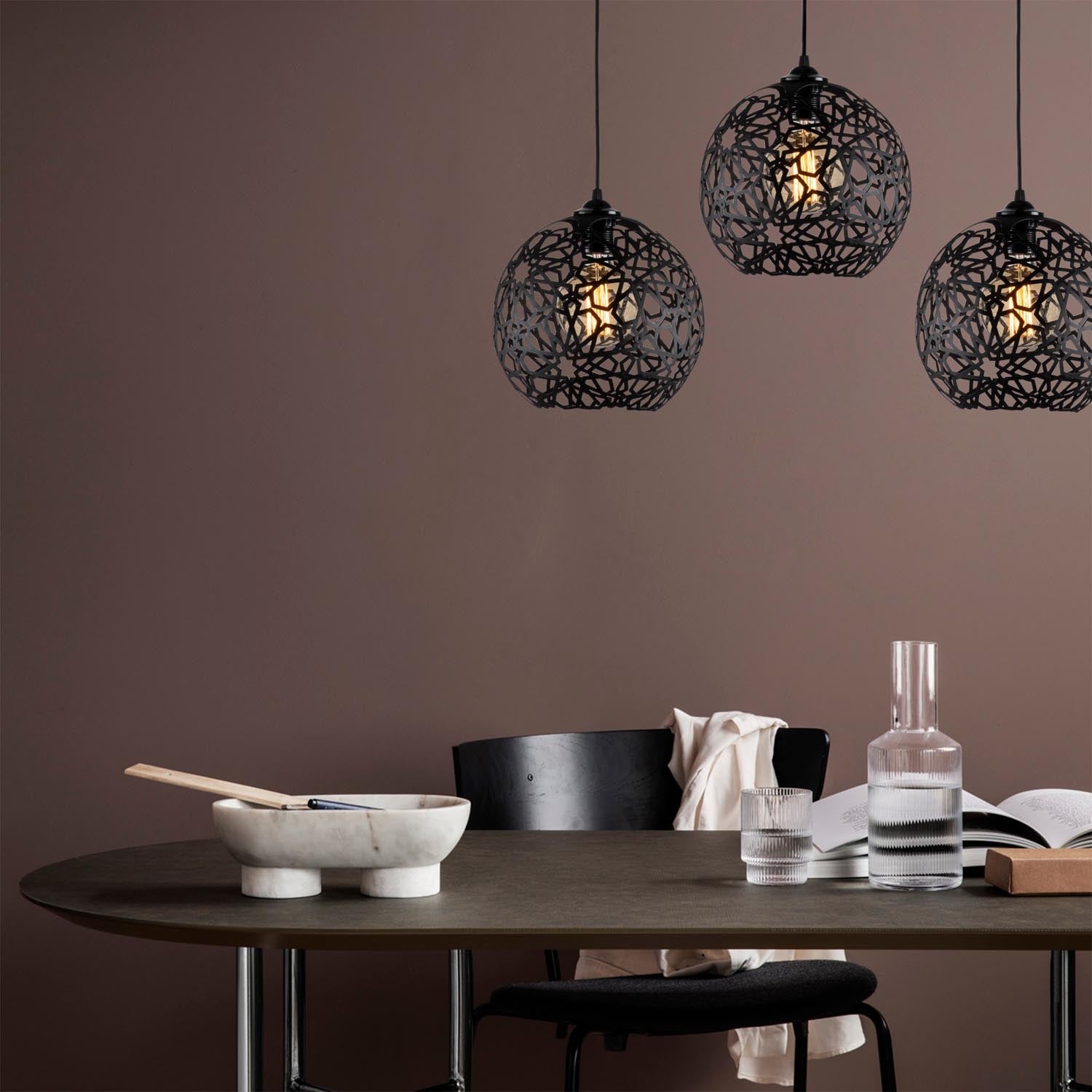 Fellini - MR - 786 in Schwarz präsentiert im Onlineshop von KAQTU Design AG. Pendelleuchte ist von Opviq