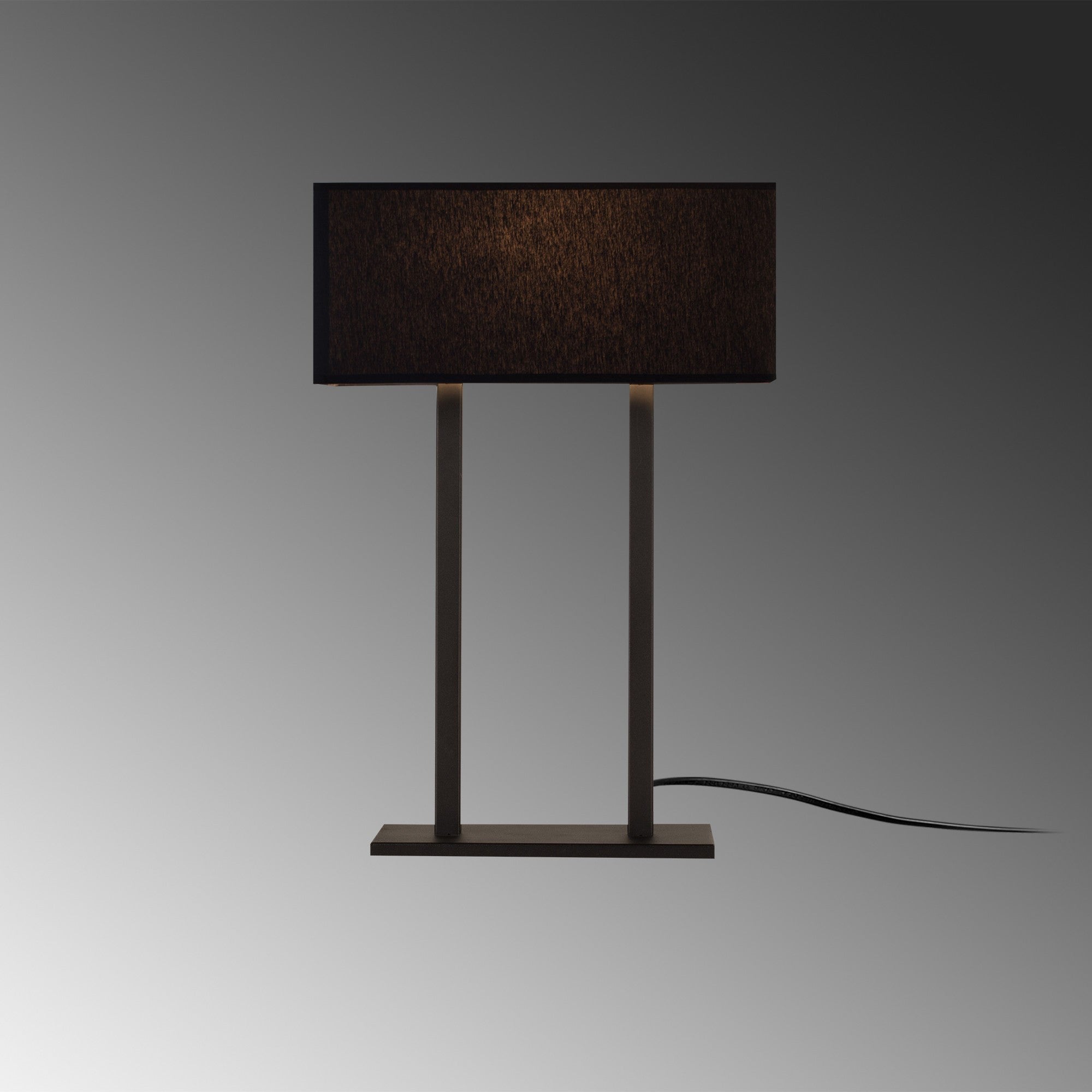 Salihini - MR-615 in Schwarz präsentiert im Onlineshop von KAQTU Design AG. Tischleuchte ist von Opviq