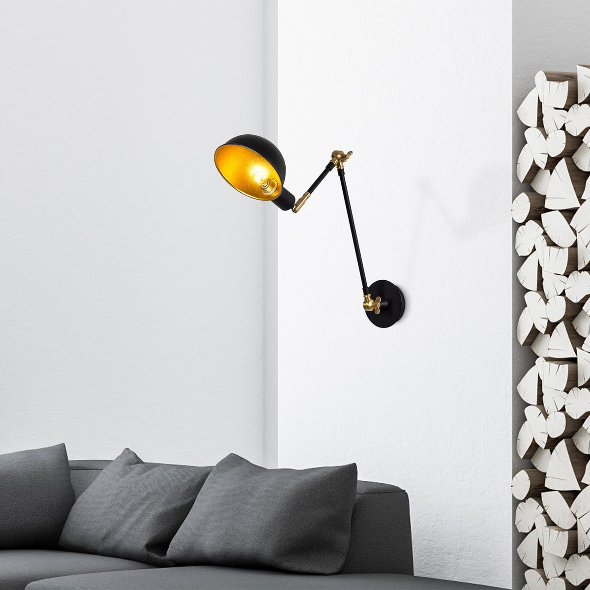 Sivani Wandleuchte - Schwarz Gold in Schwarz Gold präsentiert im Onlineshop von KAQTU Design AG. Wandleuchte ist von Opviq