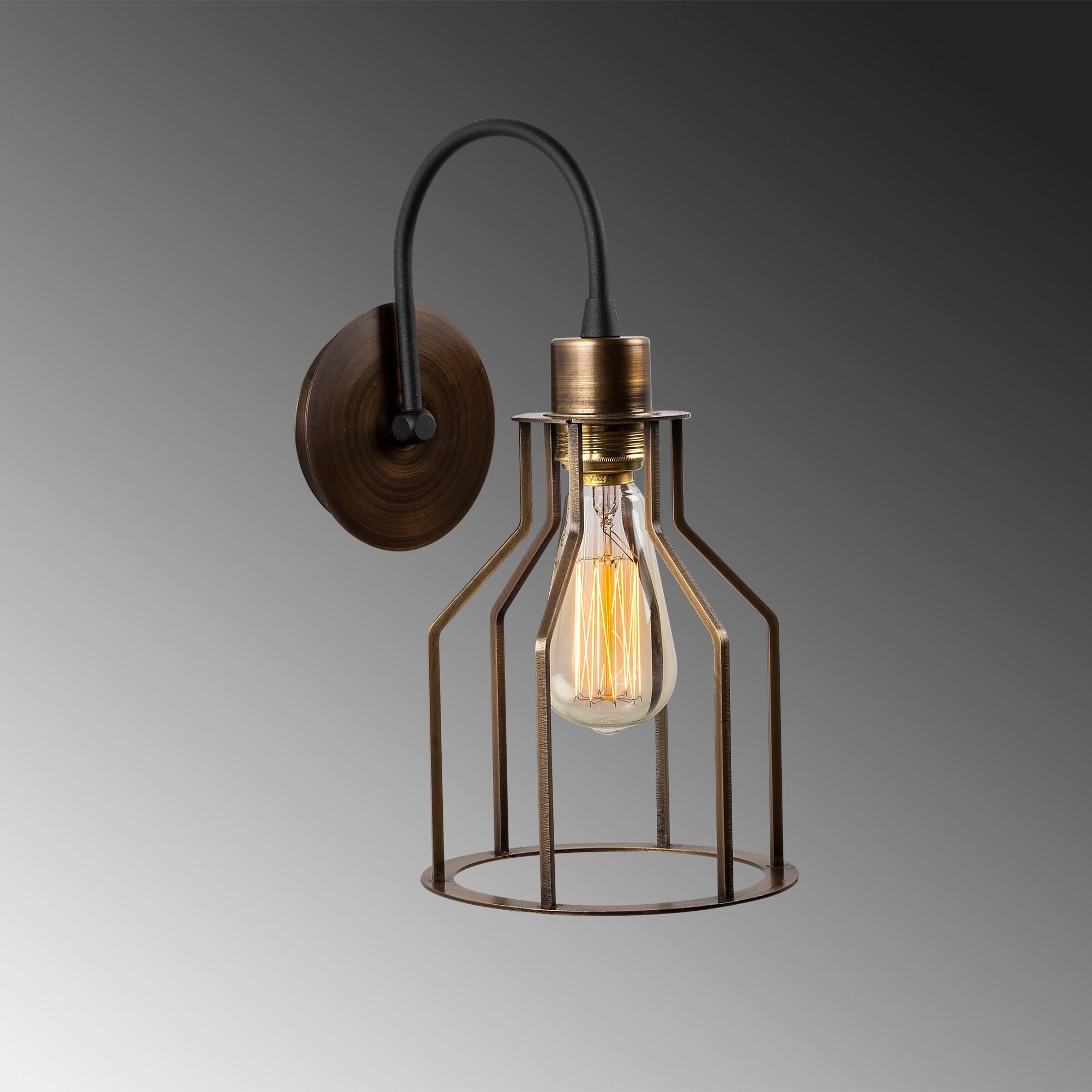 Fellini - MR - 813 in Schwarz Vintage präsentiert im Onlineshop von KAQTU Design AG. Wandleuchte ist von Opviq