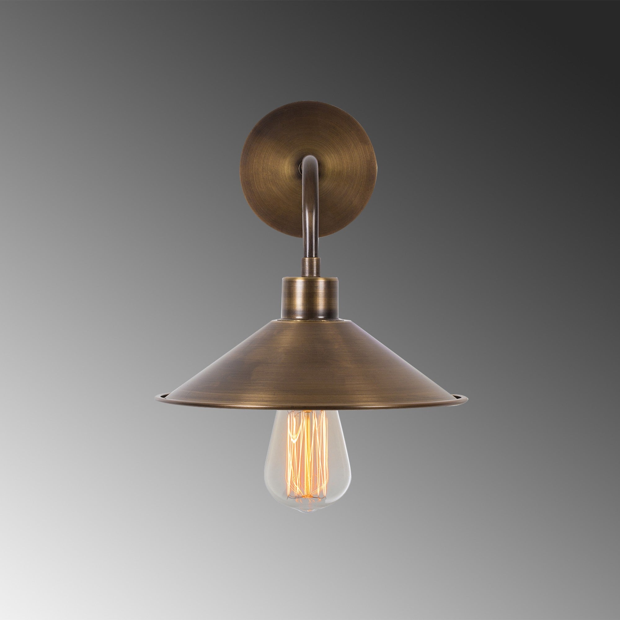 Sivani - MR - 889 in Vintage präsentiert im Onlineshop von KAQTU Design AG. Wandleuchte ist von Opviq
