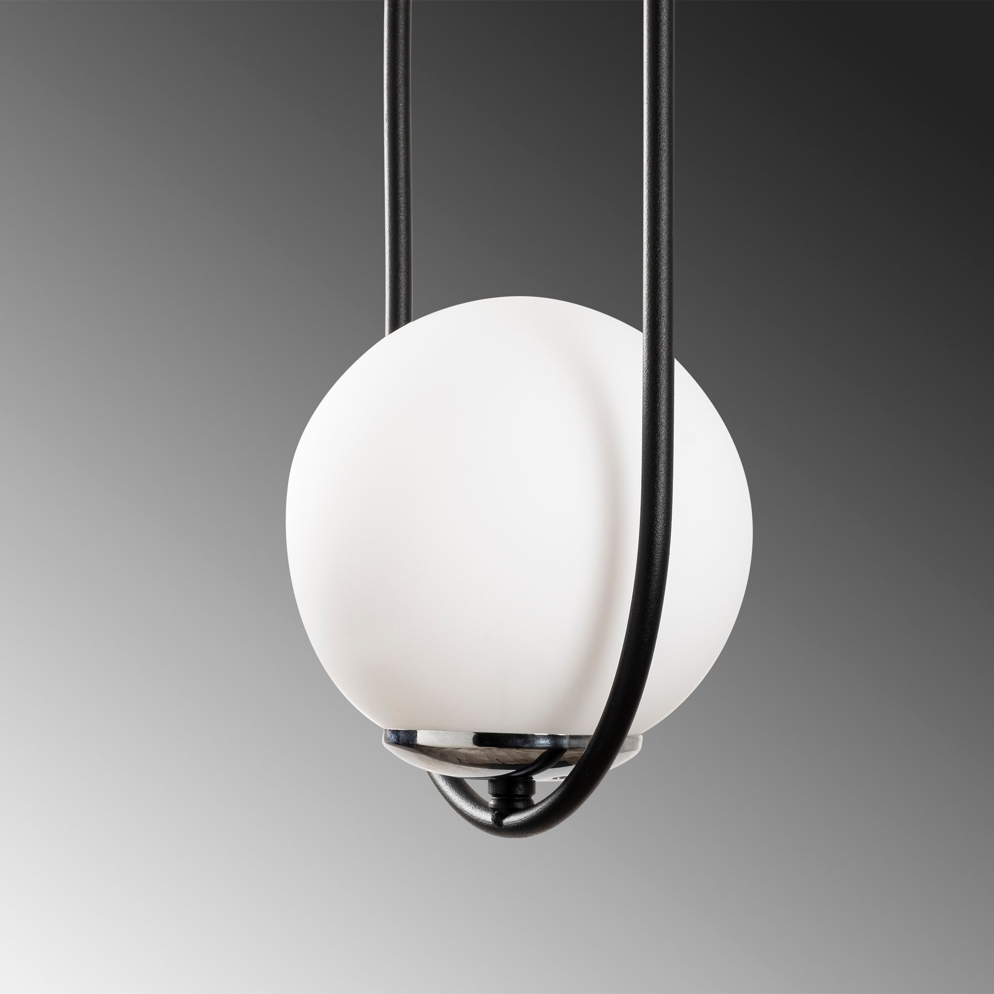Mudoni - MR - 837 in Schwarz Weiss präsentiert im Onlineshop von KAQTU Design AG. Pendelleuchte ist von Opviq