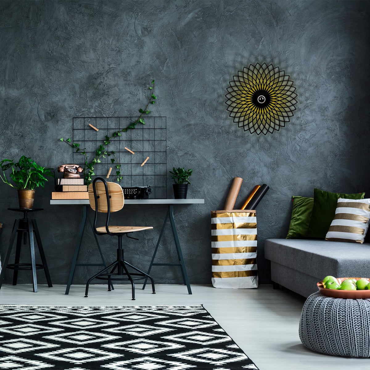 Fellini Wandleuchte - Schwarz in Schwarz präsentiert im Onlineshop von KAQTU Design AG. Wandleuchte ist von Opviq