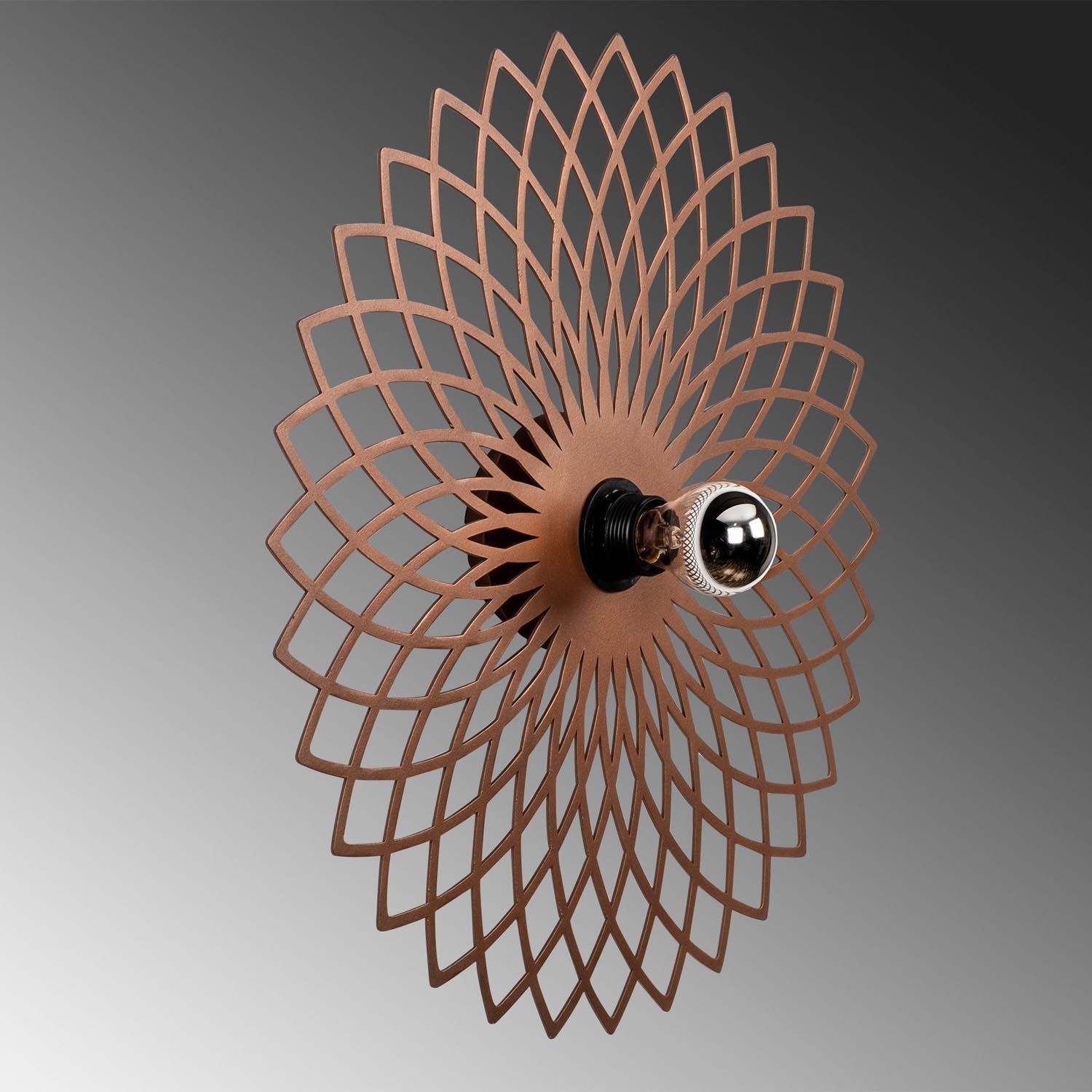 Fellini - MR - 988 in Kupfer präsentiert im Onlineshop von KAQTU Design AG. Wandleuchte ist von Opviq