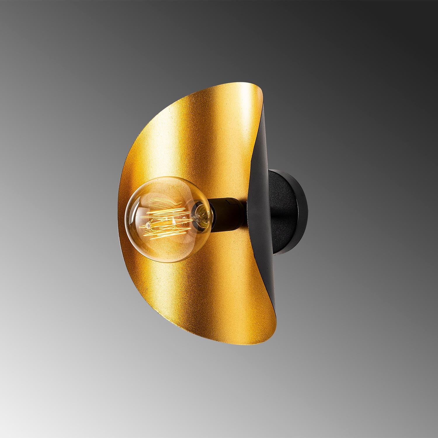 Sivani - MR - 839 in Schwarz Gold präsentiert im Onlineshop von KAQTU Design AG. Wandleuchte ist von Opviq