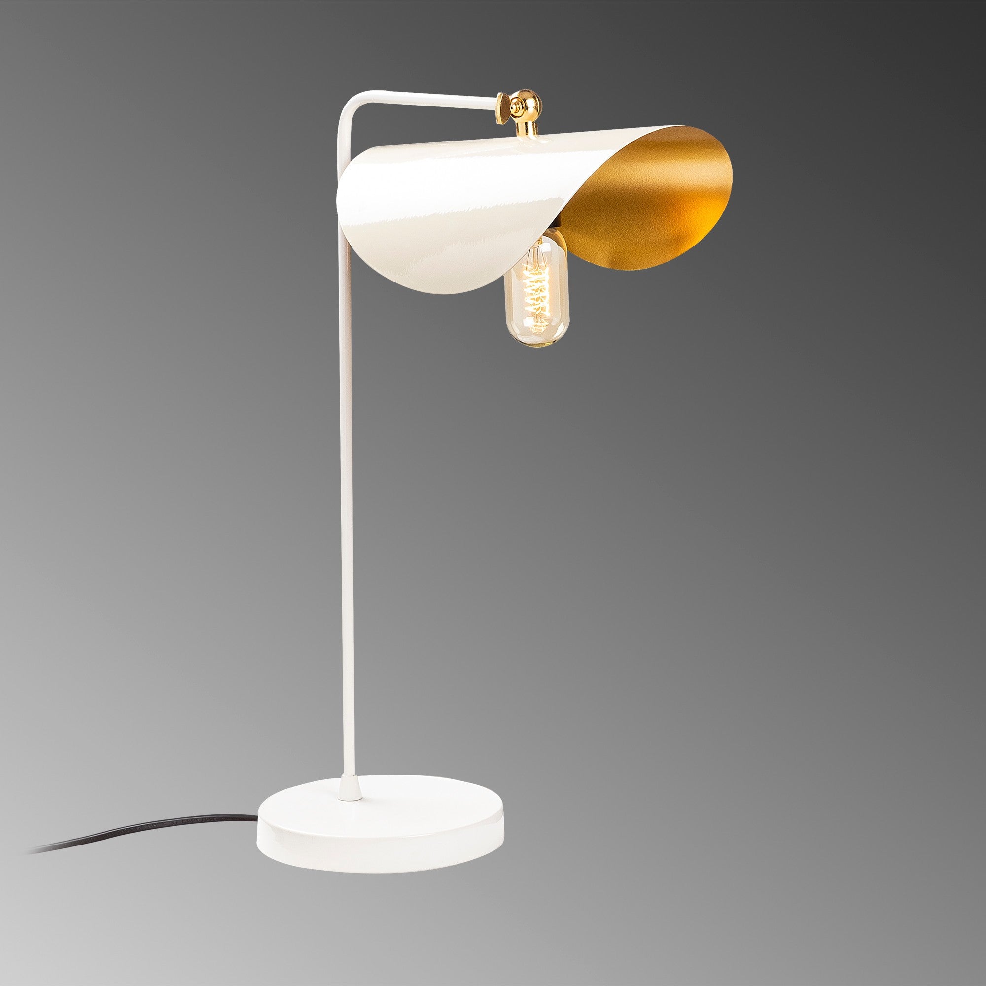 Sivani - MR - 844 in Weisses Gold präsentiert im Onlineshop von KAQTU Design AG. Tischleuchte ist von Opviq