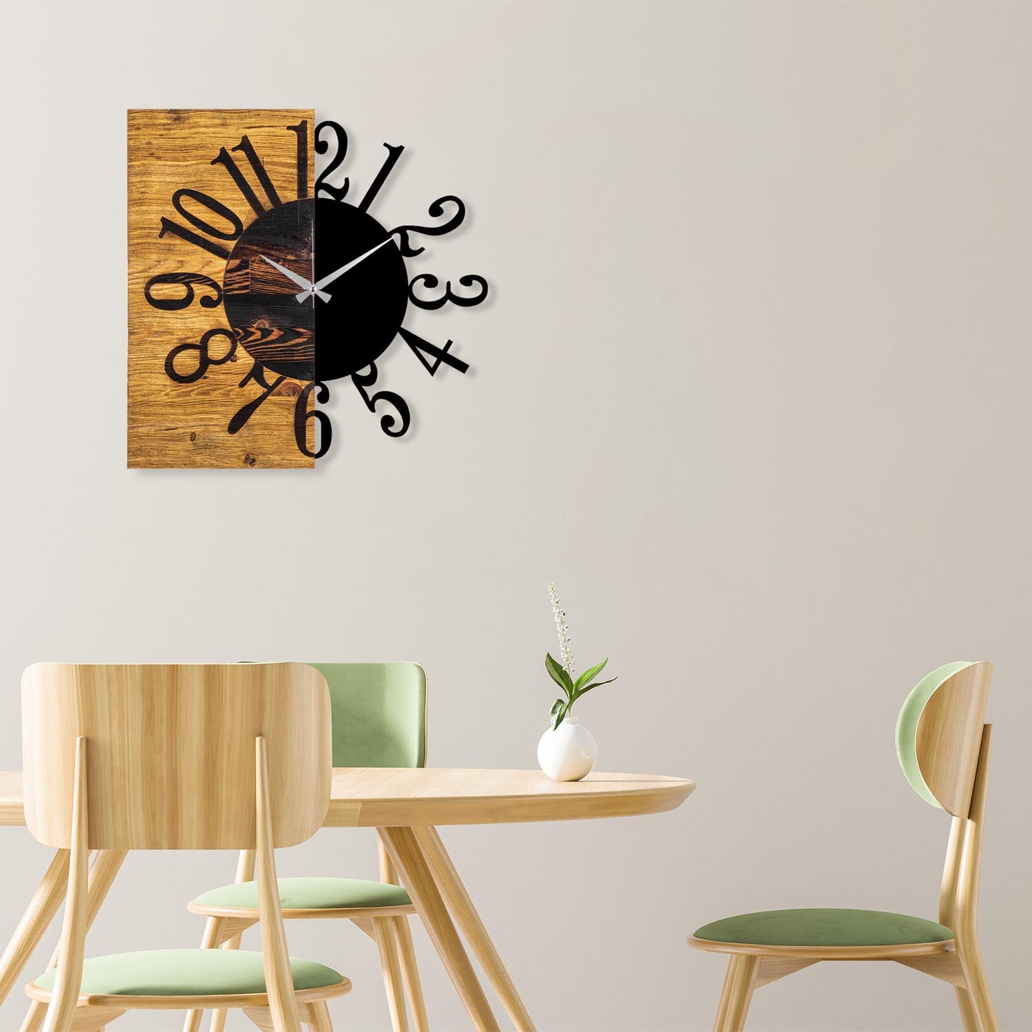 Wooden Clock 7 in Walnuss Schwarz präsentiert im Onlineshop von KAQTU Design AG. Wanduhr ist von Wallity