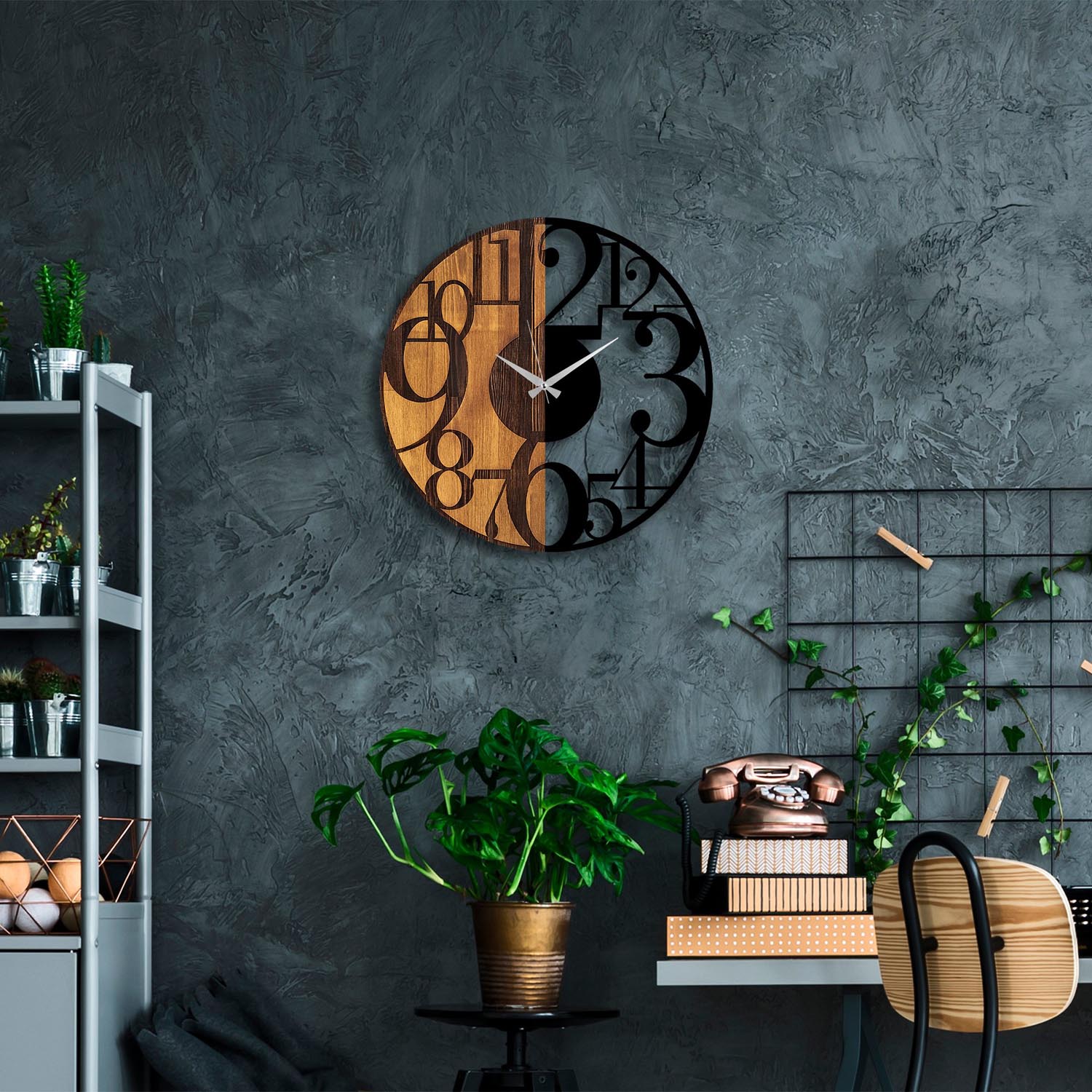Numbers in Walnuss Schwarz präsentiert im Onlineshop von KAQTU Design AG. Wanduhr ist von Wallity