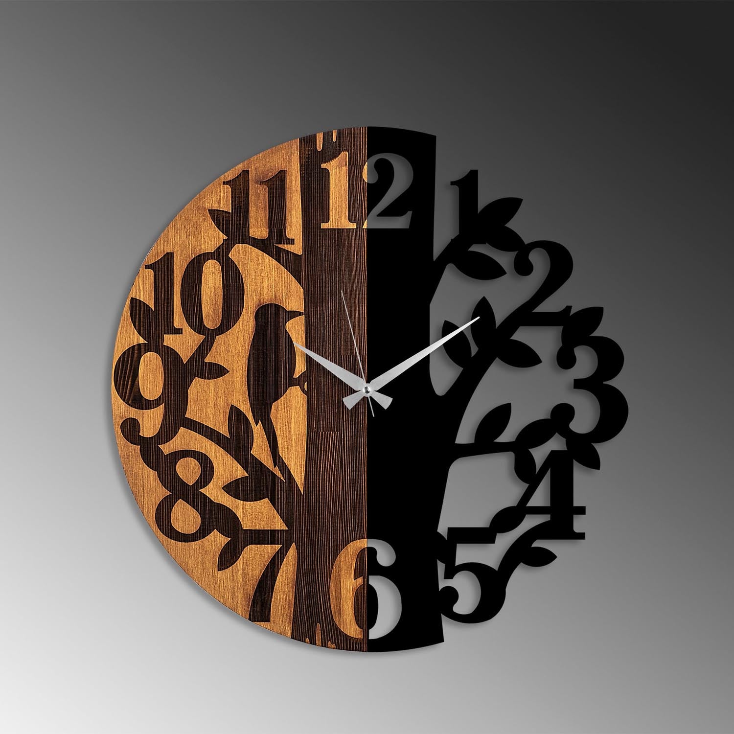Wooden Clock - 71 in Walnuss Schwarz präsentiert im Onlineshop von KAQTU Design AG. Wanduhr ist von Wallity