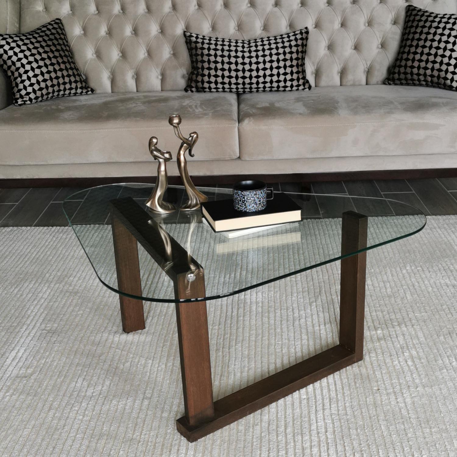 Cam Orta Sehpa S302 in Walnuss präsentiert im Onlineshop von KAQTU Design AG. Beistelltisch ist von Hanah Home