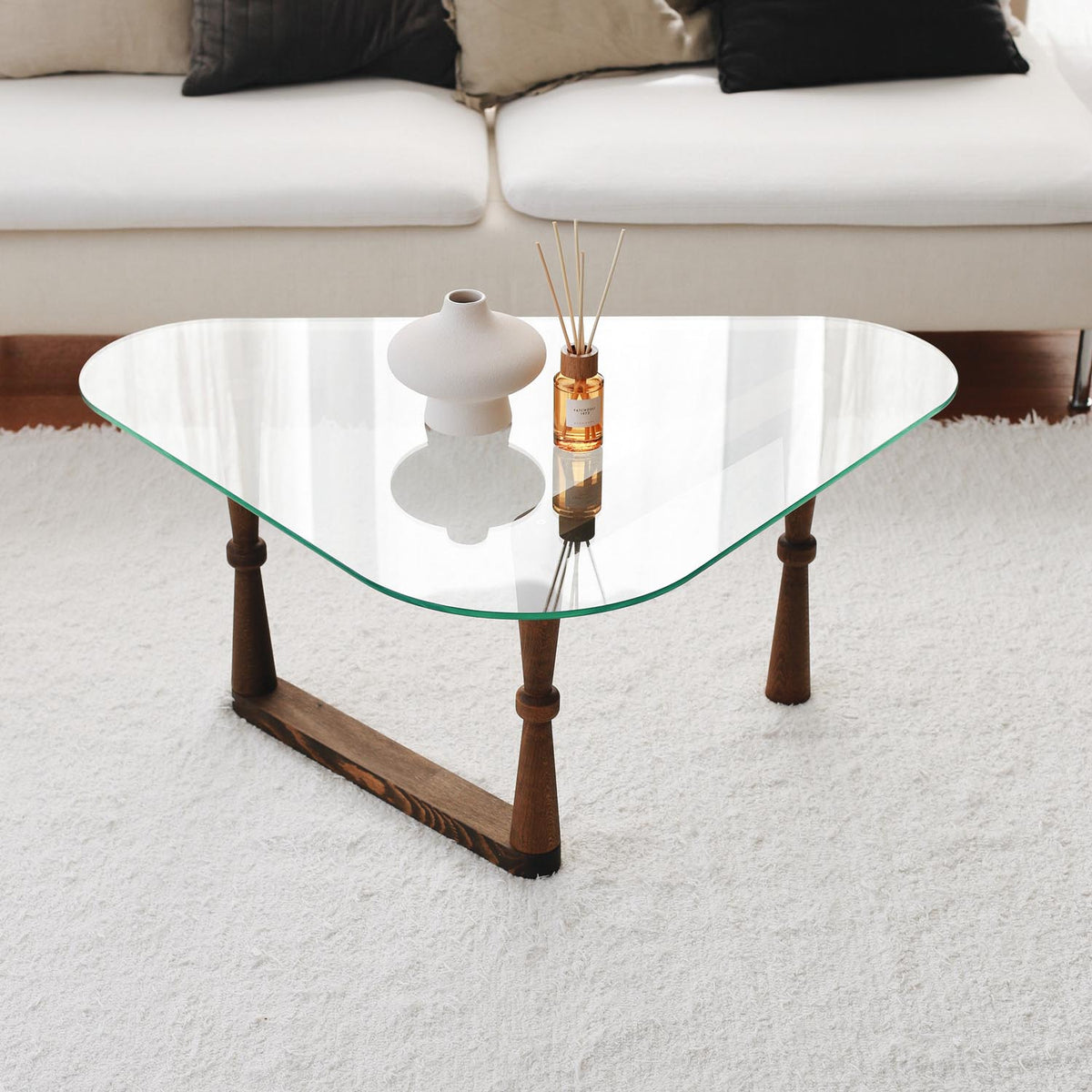 Cam Orta Sehpa Sofatisch - Walnuss in Walnuss präsentiert im Onlineshop von KAQTU Design AG. Couchtisch ist von Hanah Home