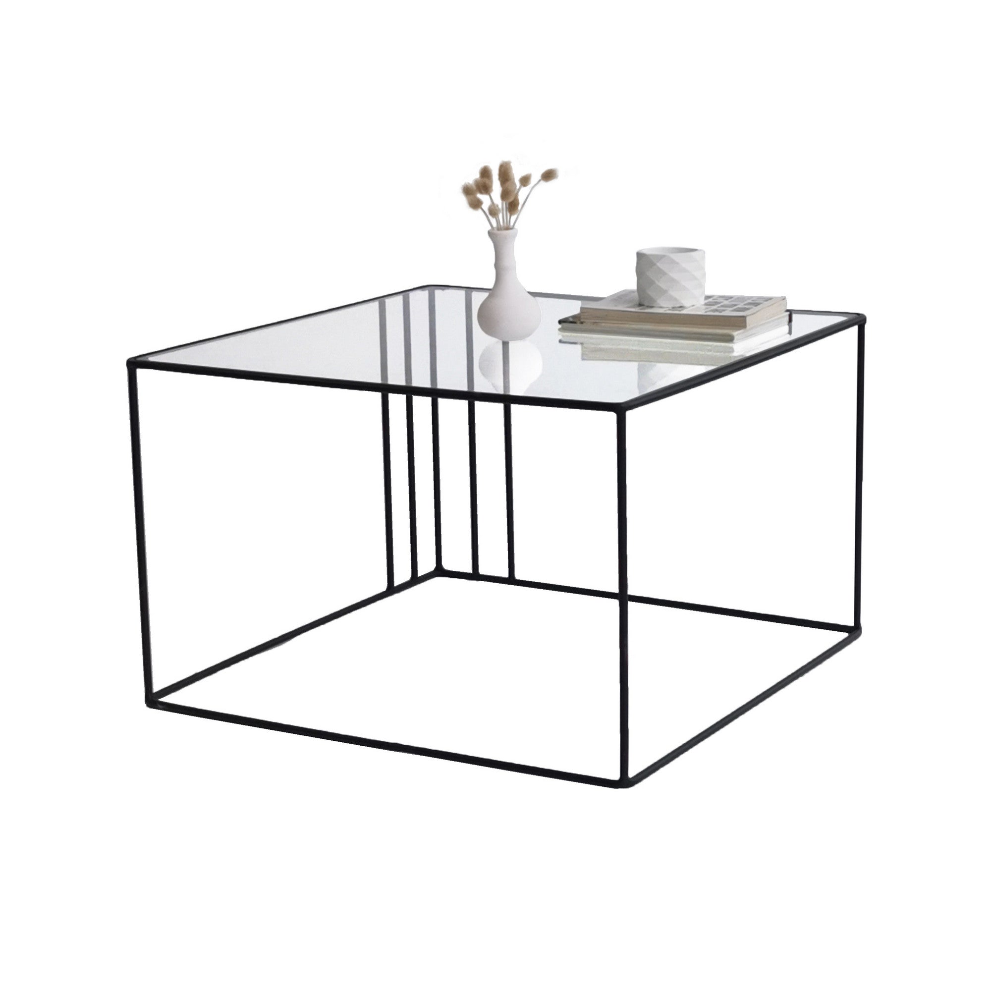 Outline - Black in Schwarz präsentiert im Onlineshop von KAQTU Design AG. Beistelltisch ist von Hanah Home