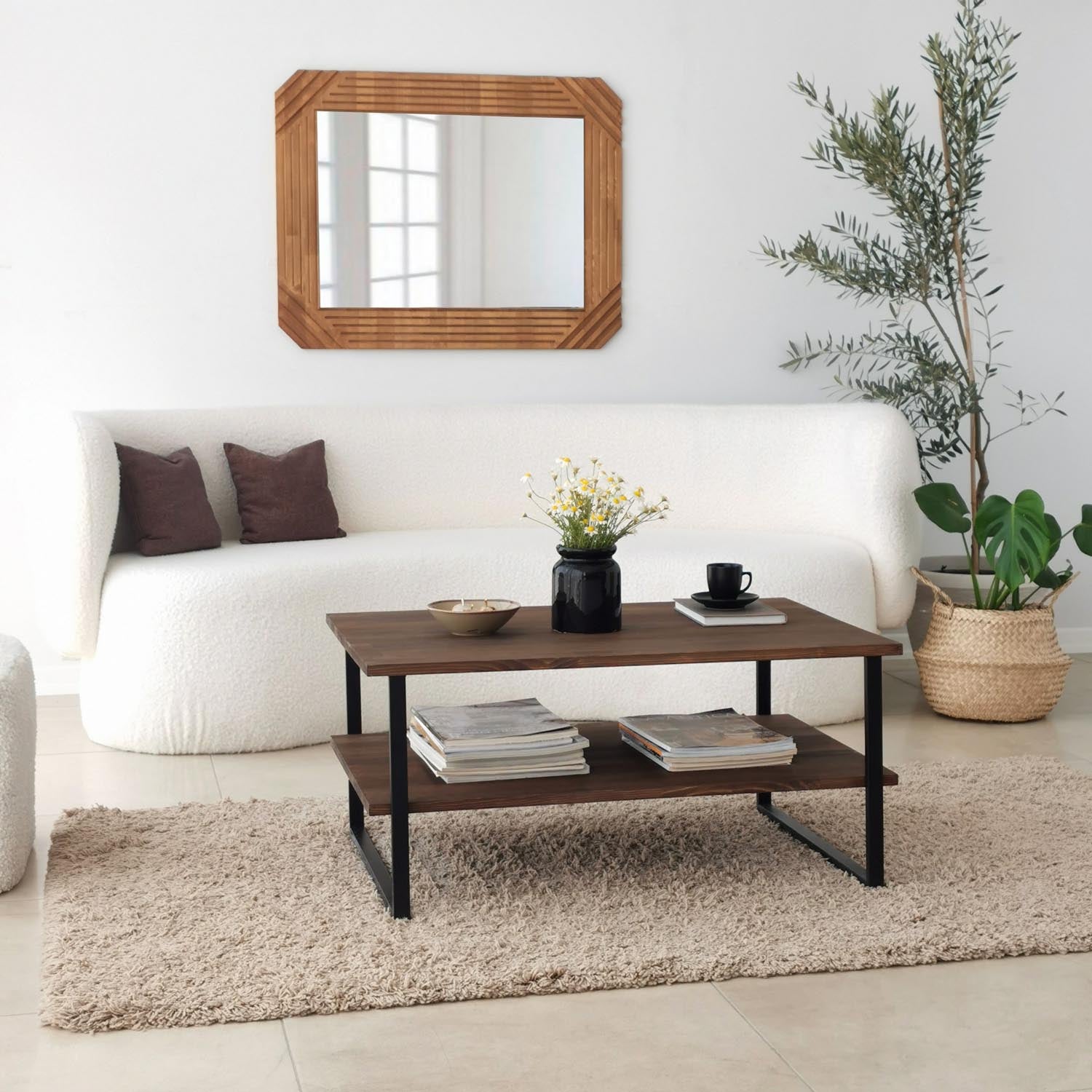 Neta - Walnut in Walnuss präsentiert im Onlineshop von KAQTU Design AG. Beistelltisch ist von Hanah Home