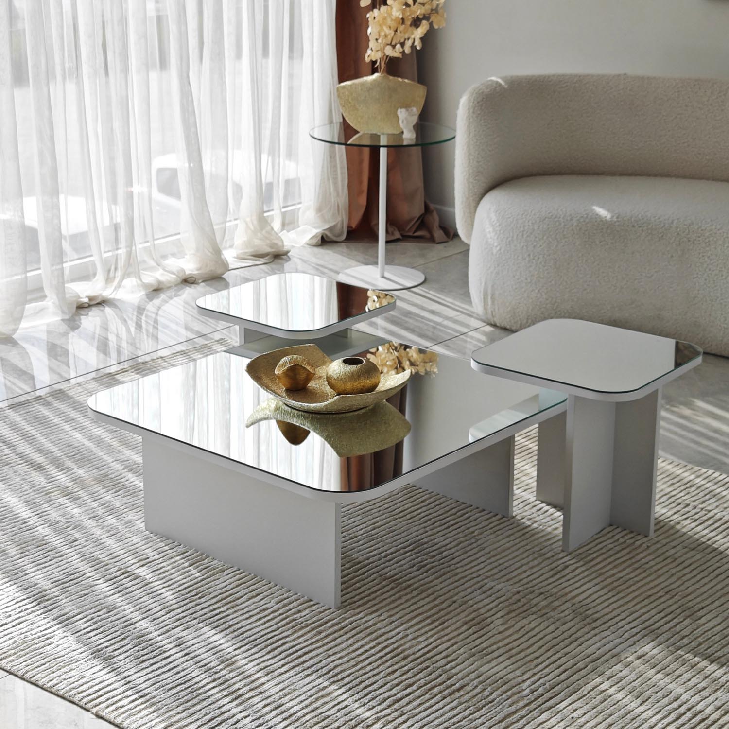 Jazz - White in Weiss präsentiert im Onlineshop von KAQTU Design AG. Beistelltisch ist von Hanah Home
