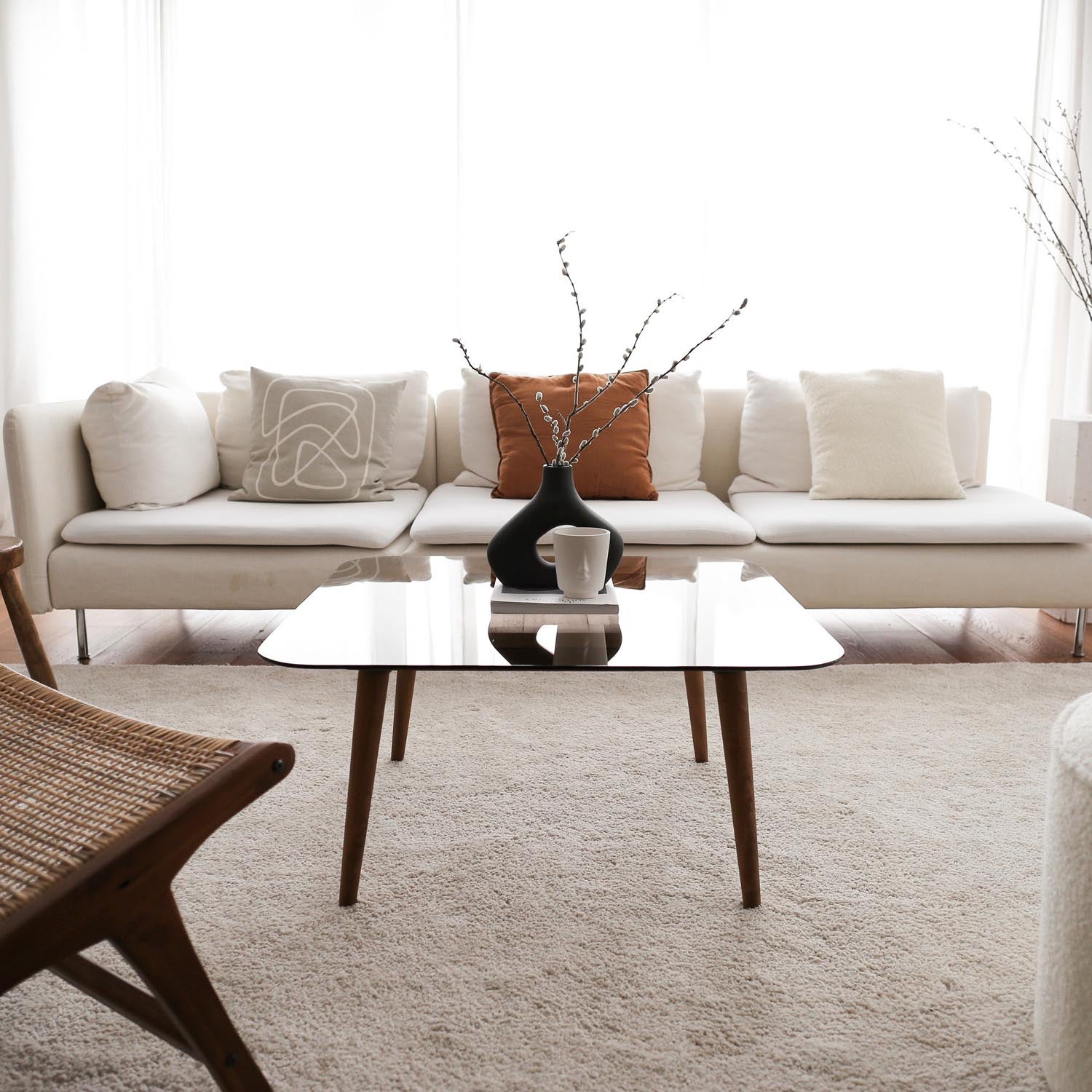 Smart in Bronze präsentiert im Onlineshop von KAQTU Design AG. Beistelltisch ist von Hanah Home