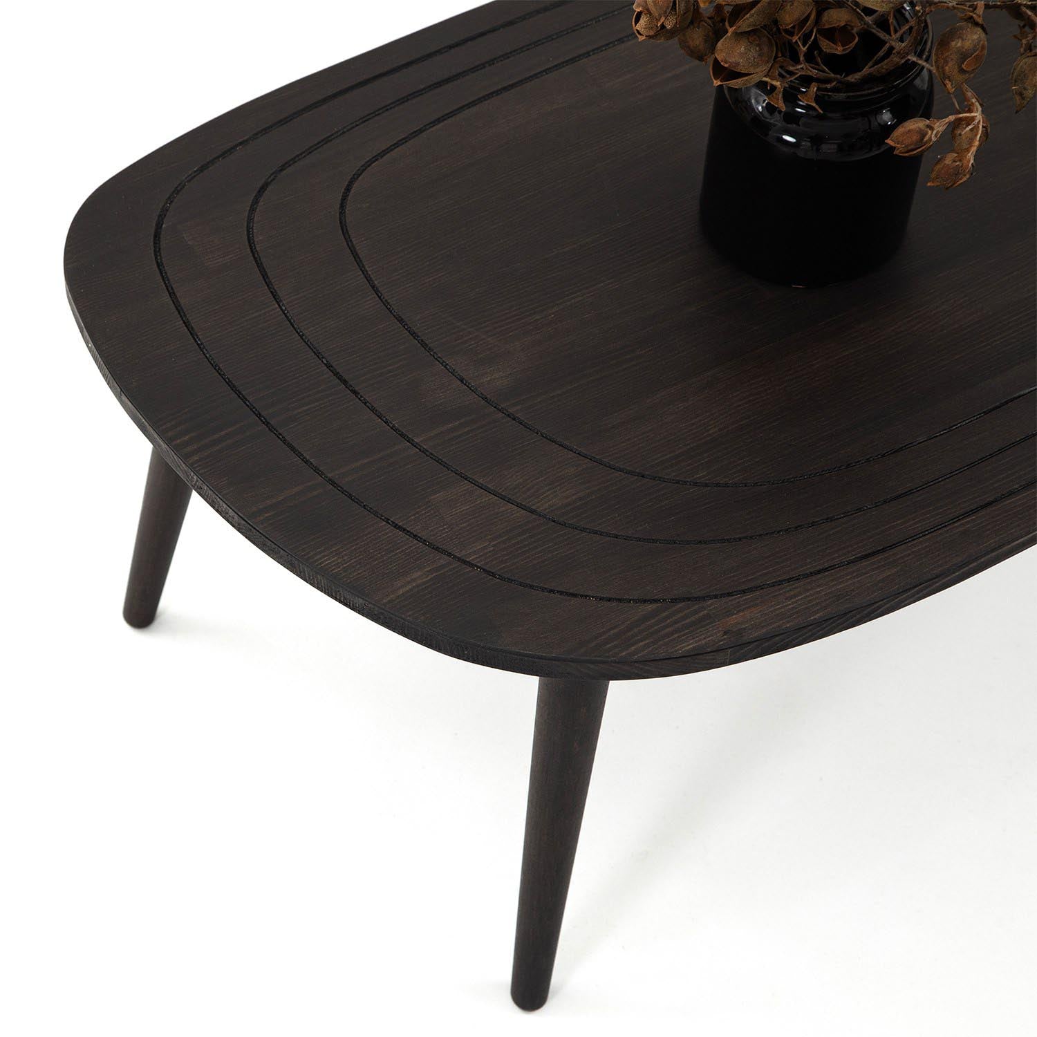 Sweet - Anthracite in Anthrazit präsentiert im Onlineshop von KAQTU Design AG. Beistelltisch ist von Hanah Home