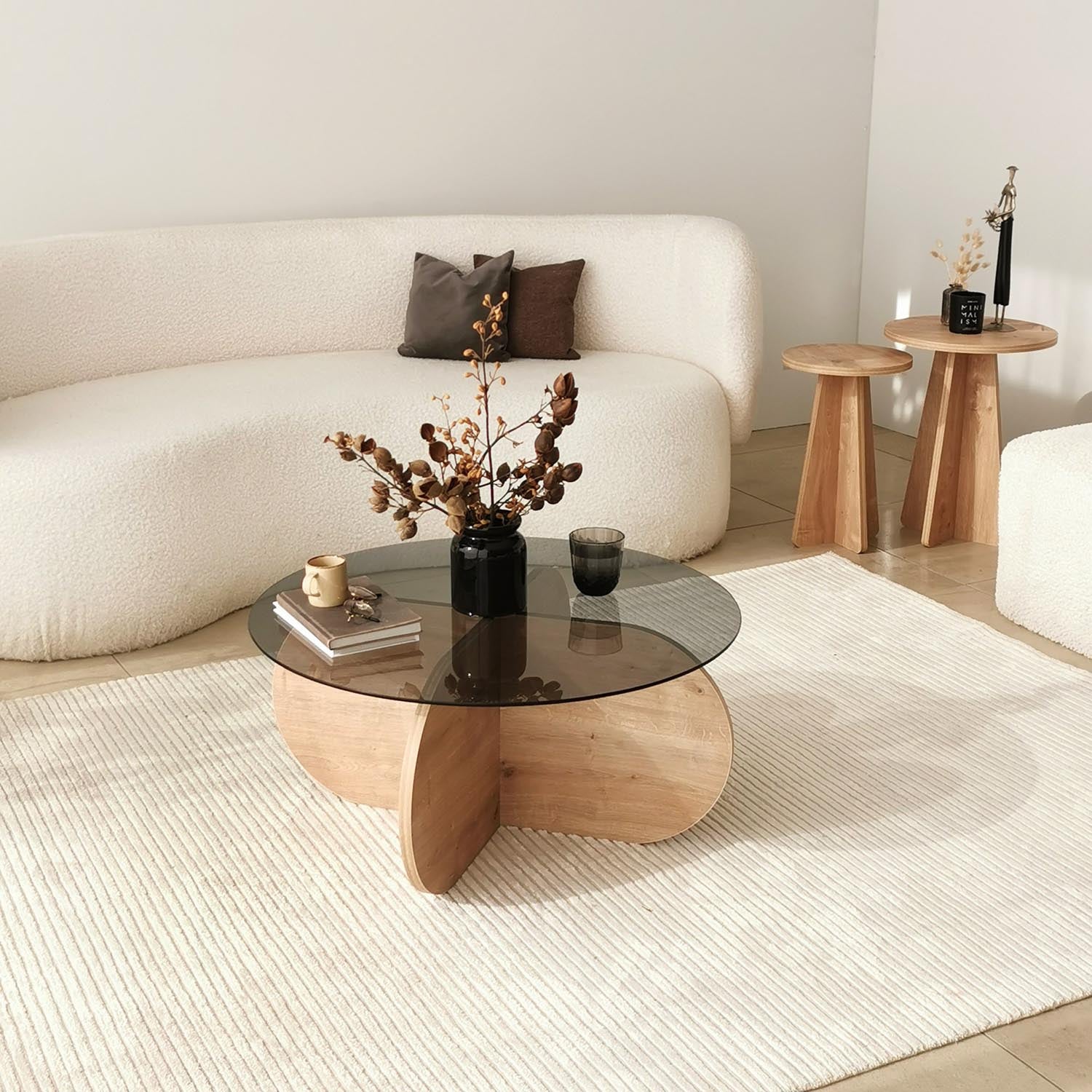 Bubble - Sapphire Oak, Fume in Eiche
 Rauch präsentiert im Onlineshop von KAQTU Design AG. Beistelltisch ist von Hanah Home