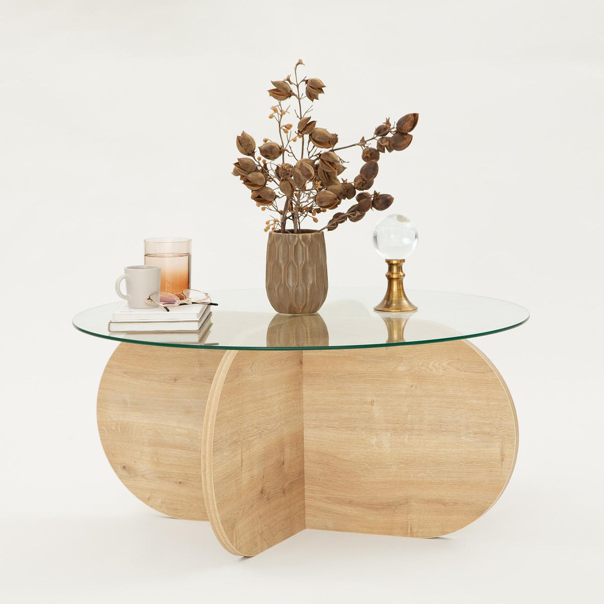 Bubble Sofatisch - Saphir- Eiche in Saphir- Eiche präsentiert im Onlineshop von KAQTU Design AG. Couchtisch ist von Hanah Home