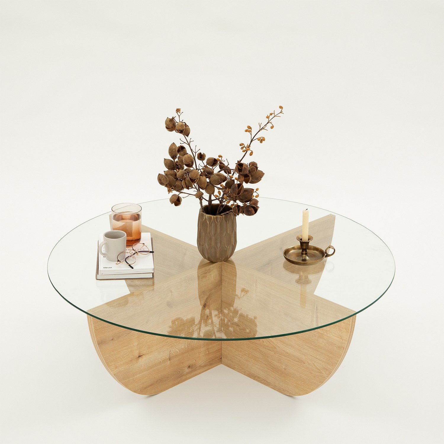 Lily - Sapphire Oak in Saphir- Eiche präsentiert im Onlineshop von KAQTU Design AG. Beistelltisch ist von Hanah Home
