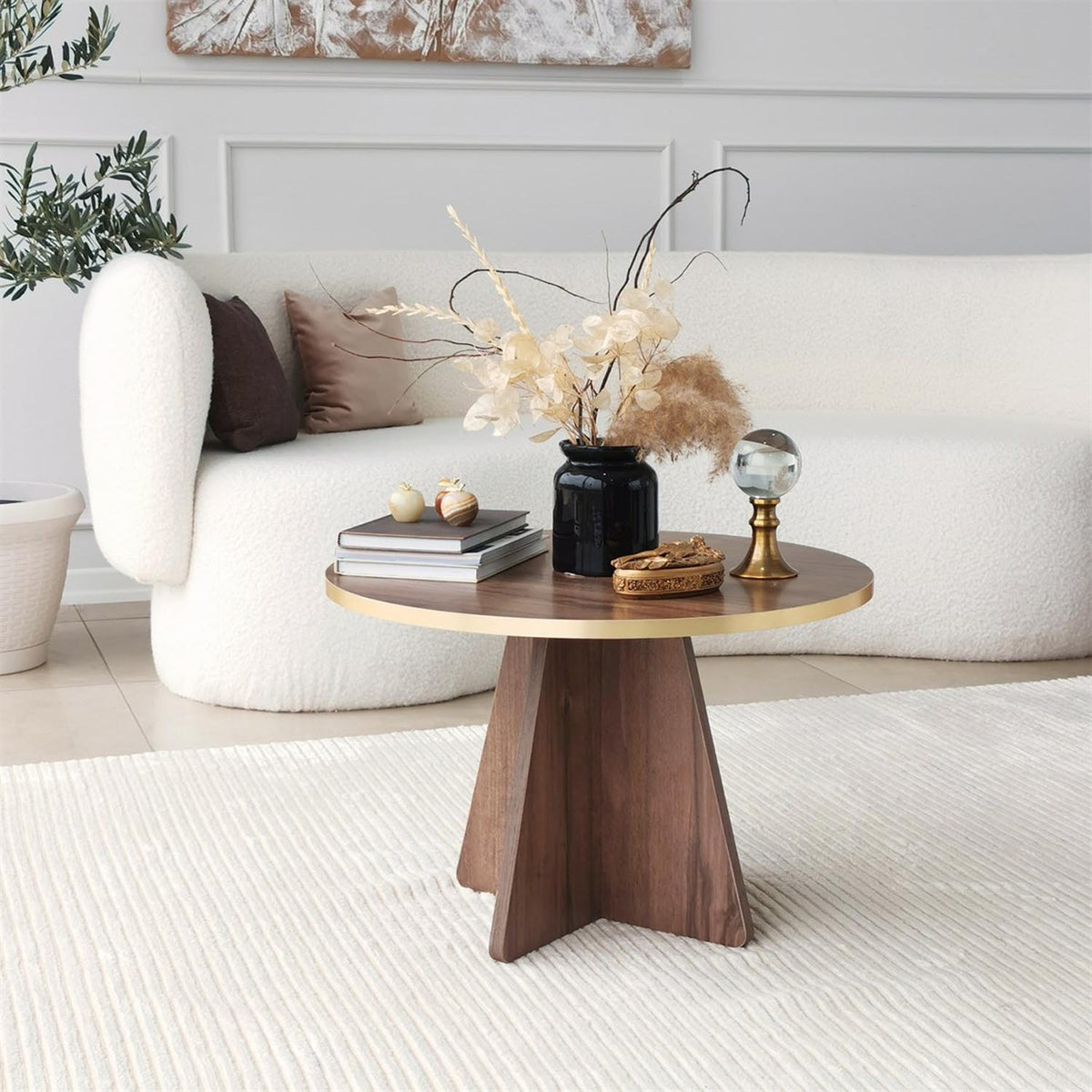 Mushroom Sofatisch - Gold
 Walnuss in Gold / Walnuss präsentiert im Onlineshop von KAQTU Design AG. Couchtisch ist von Hanah Home