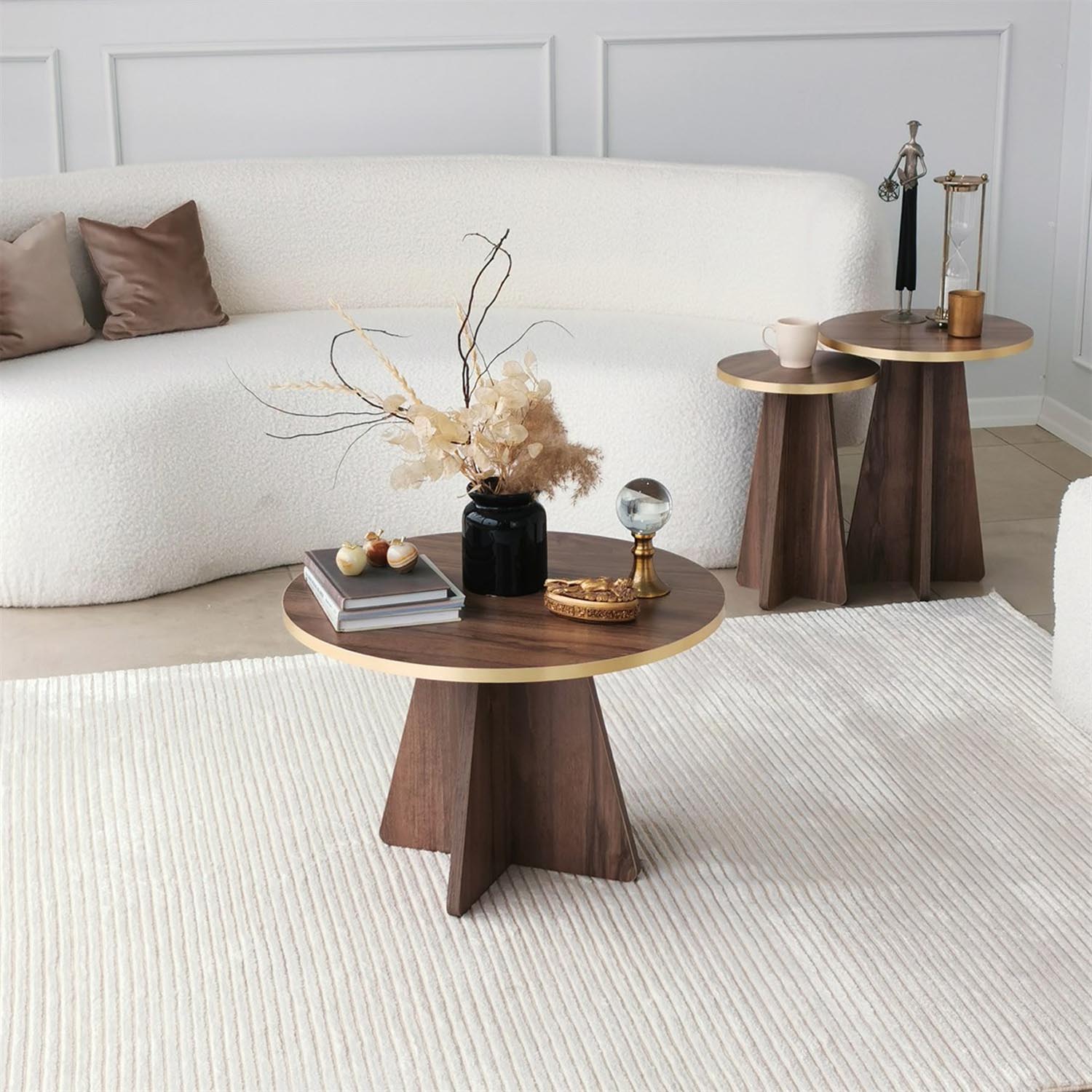 Mushroom - Gold, Walnut v2 in Gold
 Walnuss präsentiert im Onlineshop von KAQTU Design AG. Beistelltisch ist von Hanah Home