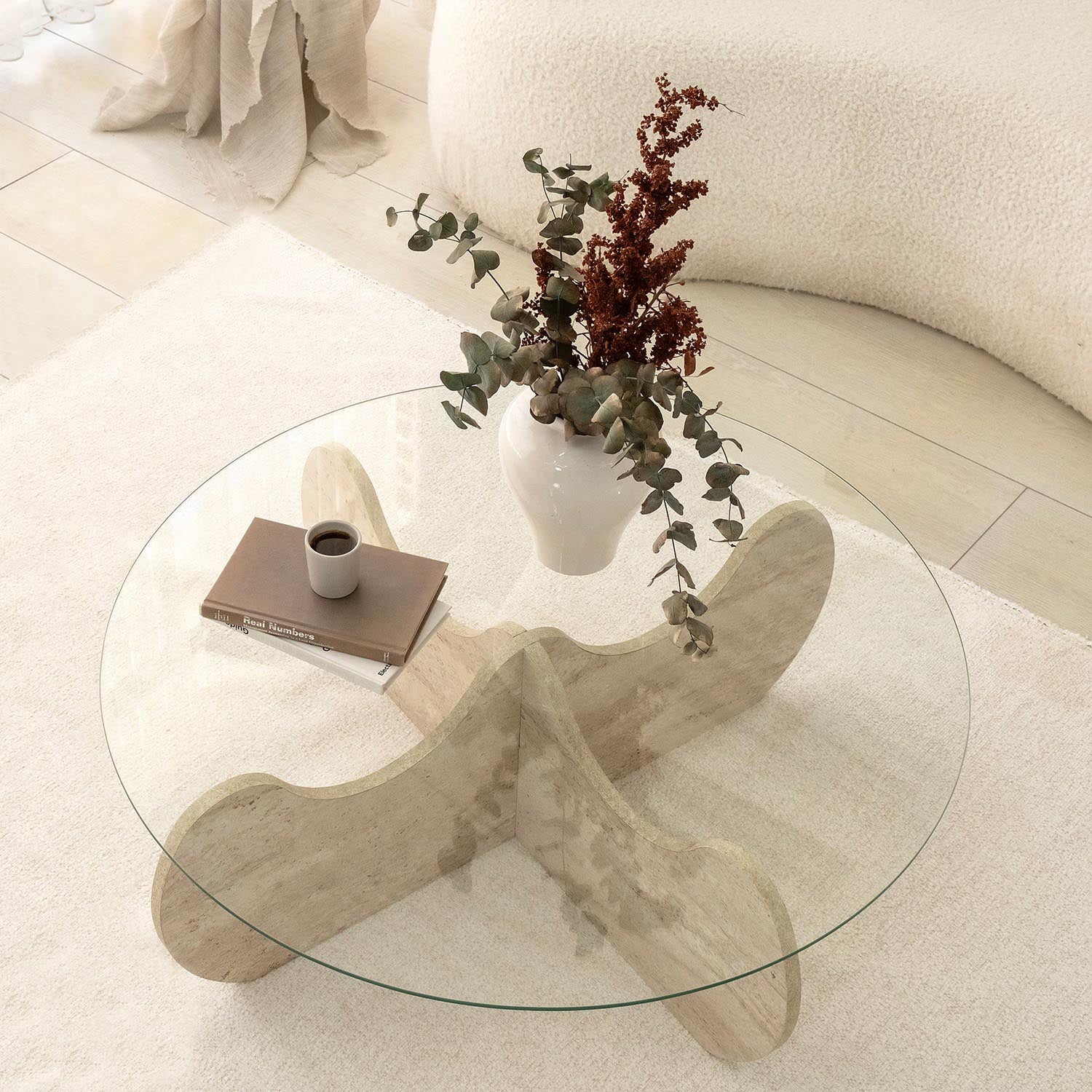 Himalayas - Travertine in Travertin präsentiert im Onlineshop von KAQTU Design AG. Beistelltisch ist von Hanah Home