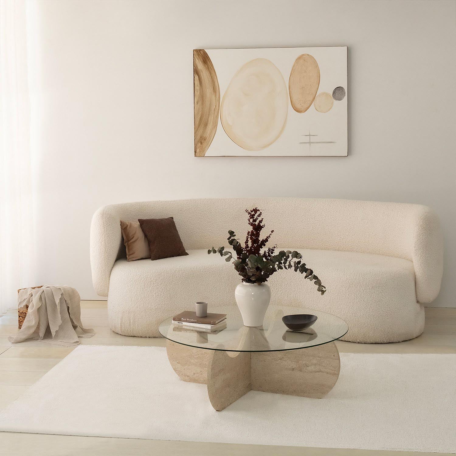 Himalayas - Travertine in Travertin präsentiert im Onlineshop von KAQTU Design AG. Beistelltisch ist von Hanah Home