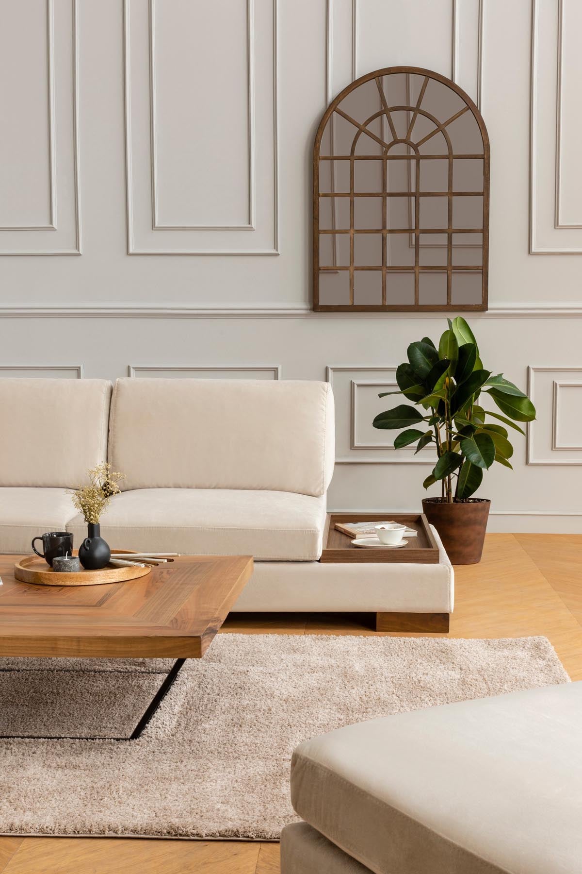 Tulip Corner Left With Pouf - Beige in Beige präsentiert im Onlineshop von KAQTU Design AG. Ecksofa ist von Atelier Del Sofa