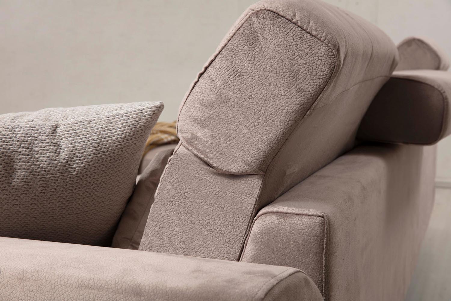 Frido Corner Left (Chl+3R) - Beige in Beige präsentiert im Onlineshop von KAQTU Design AG. Ecksofa ist von Atelier Del Sofa