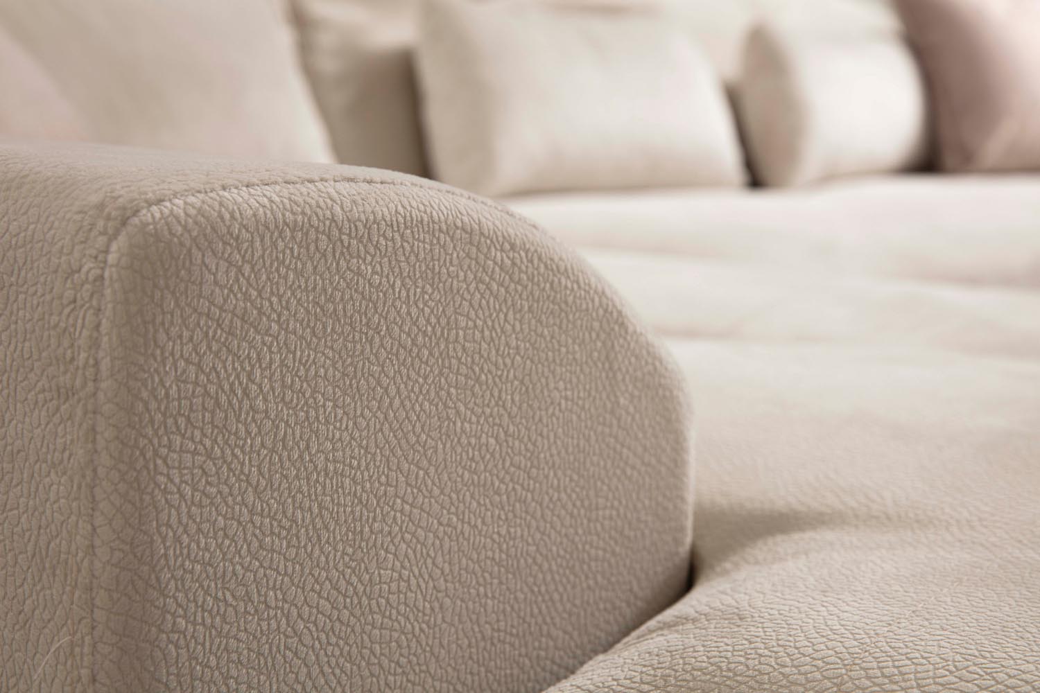 Frido Corner Left (Chl+3R) - Ecru in Ecru präsentiert im Onlineshop von KAQTU Design AG. Ecksofa ist von Atelier Del Sofa