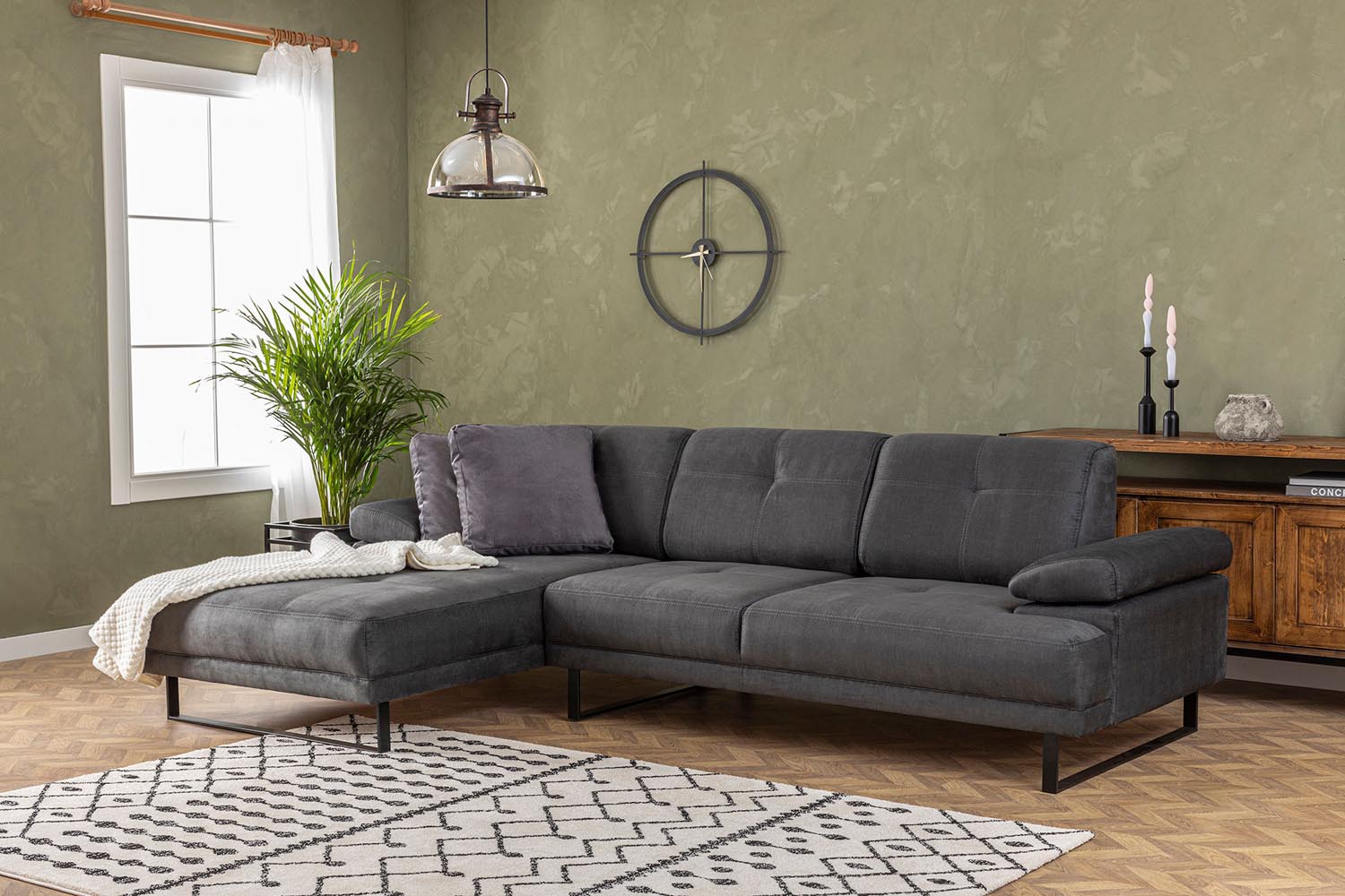 Mustang Small Left - Anthracite in Anthrazit präsentiert im Onlineshop von KAQTU Design AG. Ecksofa ist von Atelier Del Sofa
