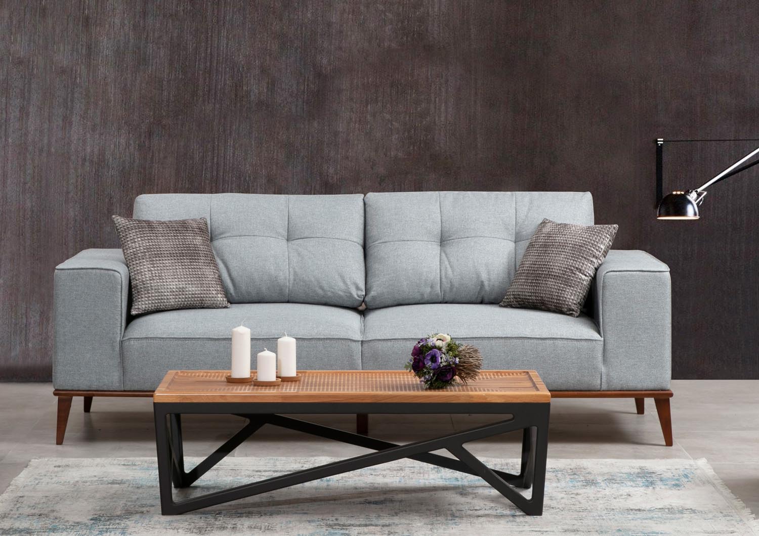 Montana 3 Seater in Grau präsentiert im Onlineshop von KAQTU Design AG. Bettsofa ist von Atelier Del Sofa