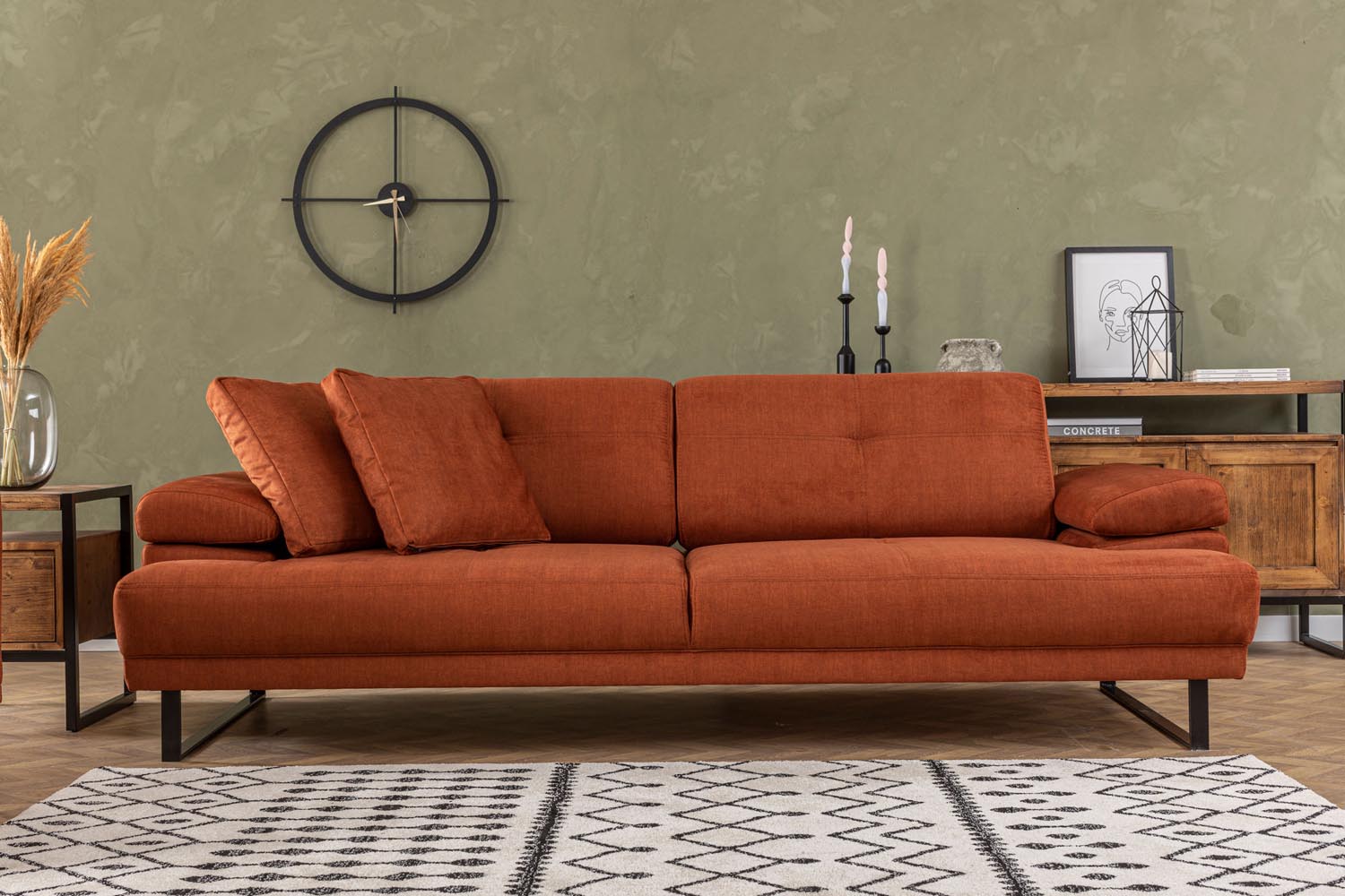 Mustang - Orange in Orange präsentiert im Onlineshop von KAQTU Design AG. Bettsofa ist von Atelier Del Sofa