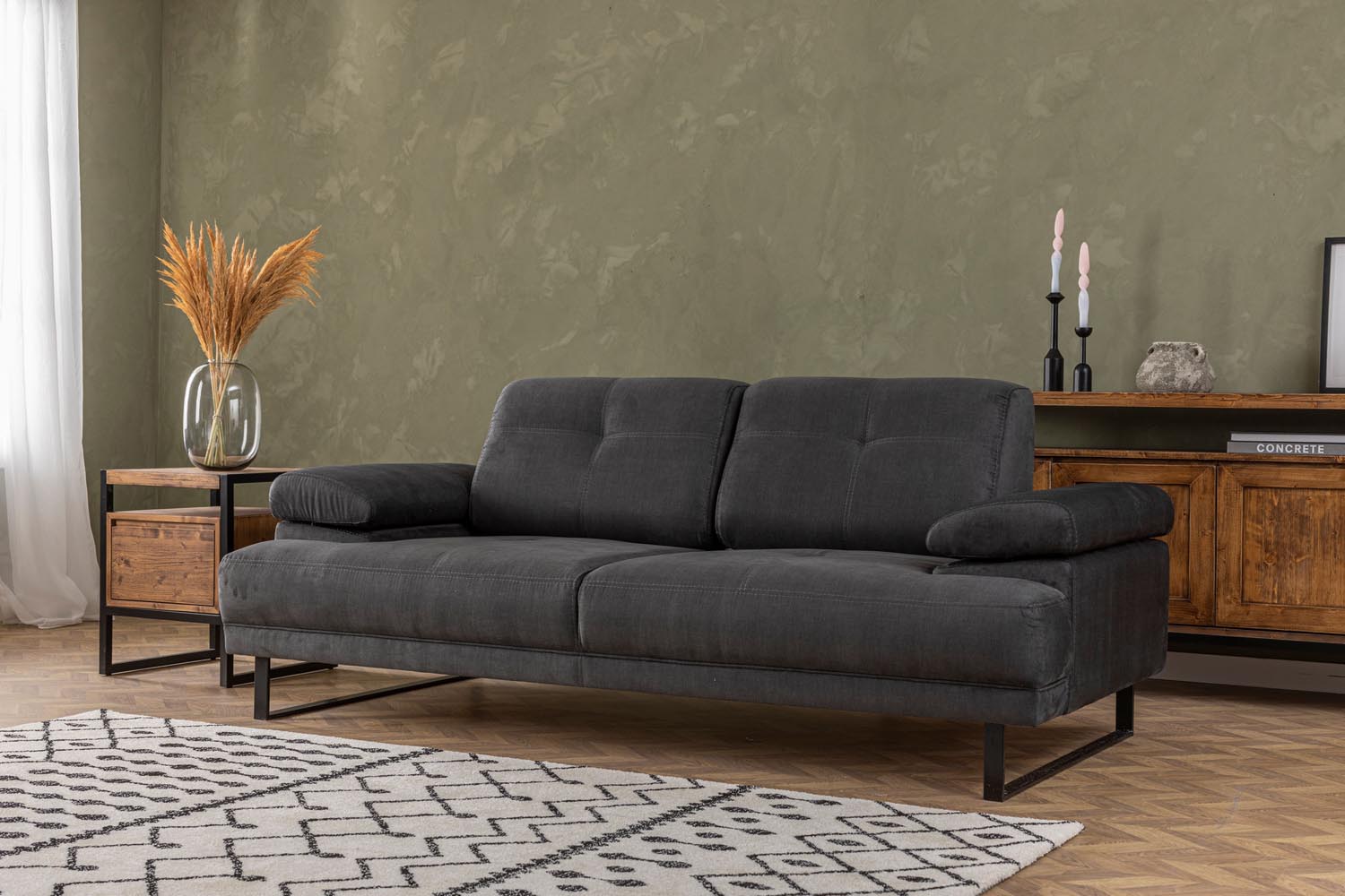 Mustang - Anthracite in Anthrazit präsentiert im Onlineshop von KAQTU Design AG. Bettsofa ist von Atelier Del Sofa