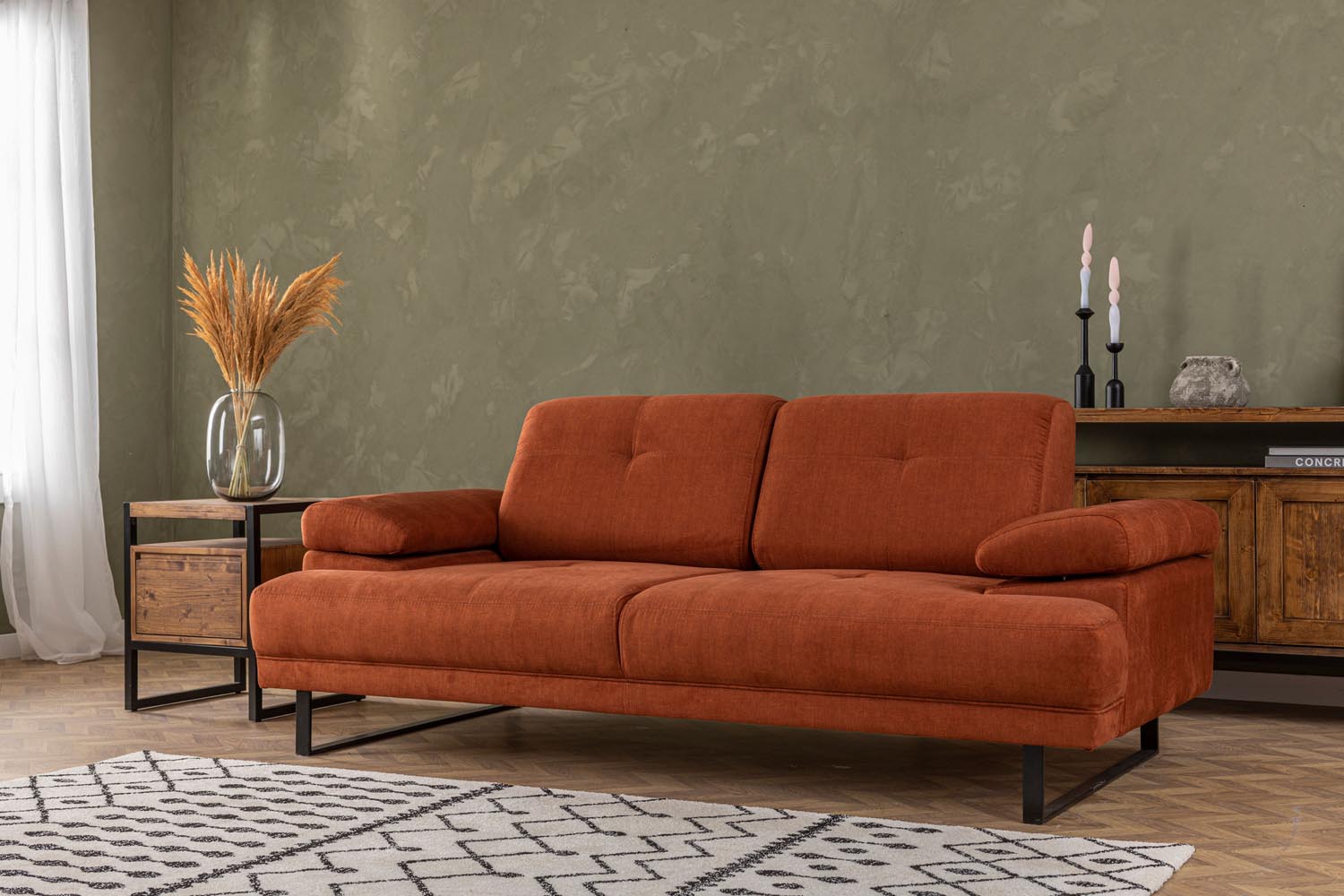 Mustang - Orange in Orange präsentiert im Onlineshop von KAQTU Design AG. Bettsofa ist von Atelier Del Sofa