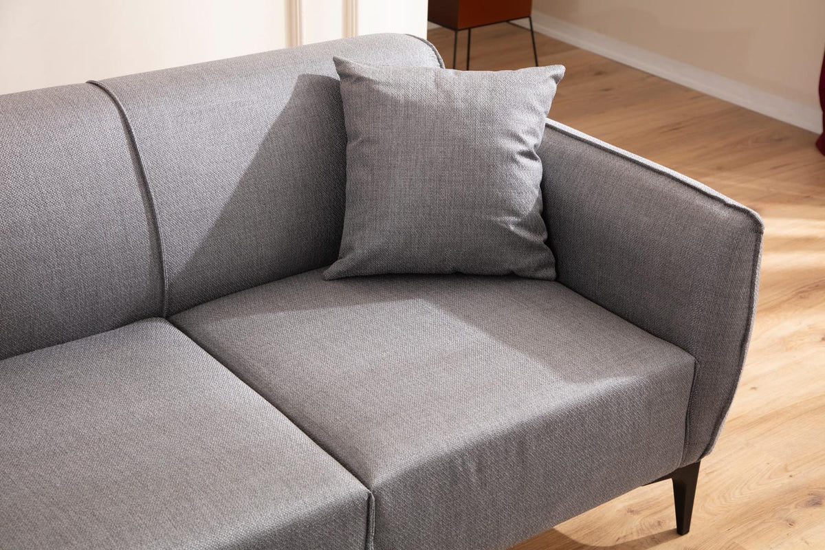 Belissimo - Grey in Grau präsentiert im Onlineshop von KAQTU Design AG. 3er Sofa ist von Atelier Del Sofa