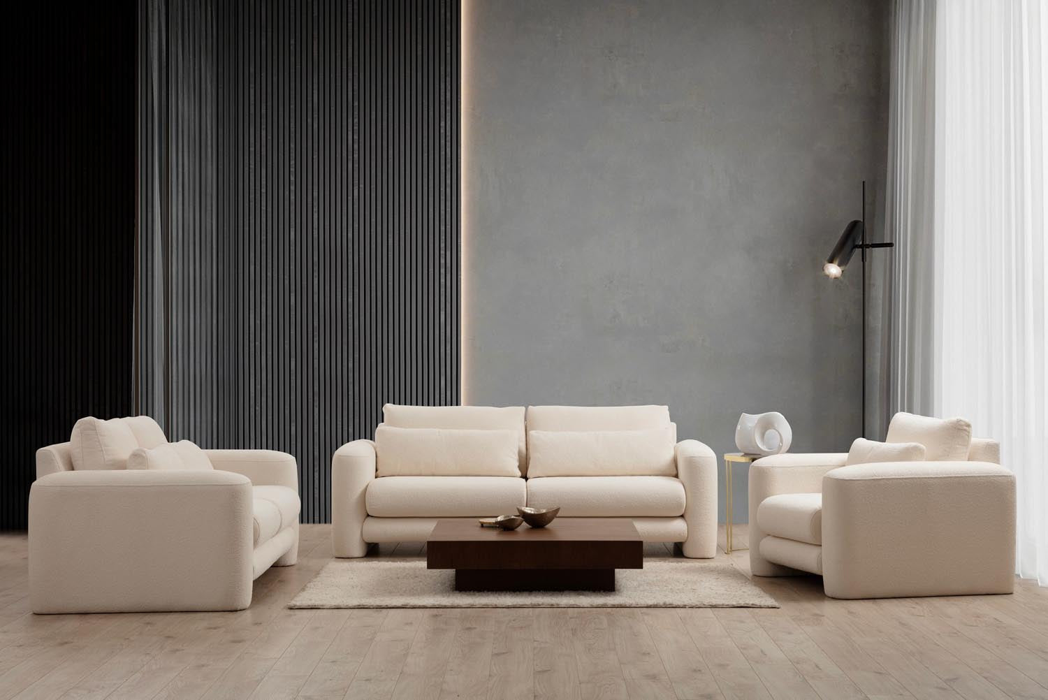Lily Cream - 2 in Sahne präsentiert im Onlineshop von KAQTU Design AG. 2er Sofa ist von Atelier Del Sofa