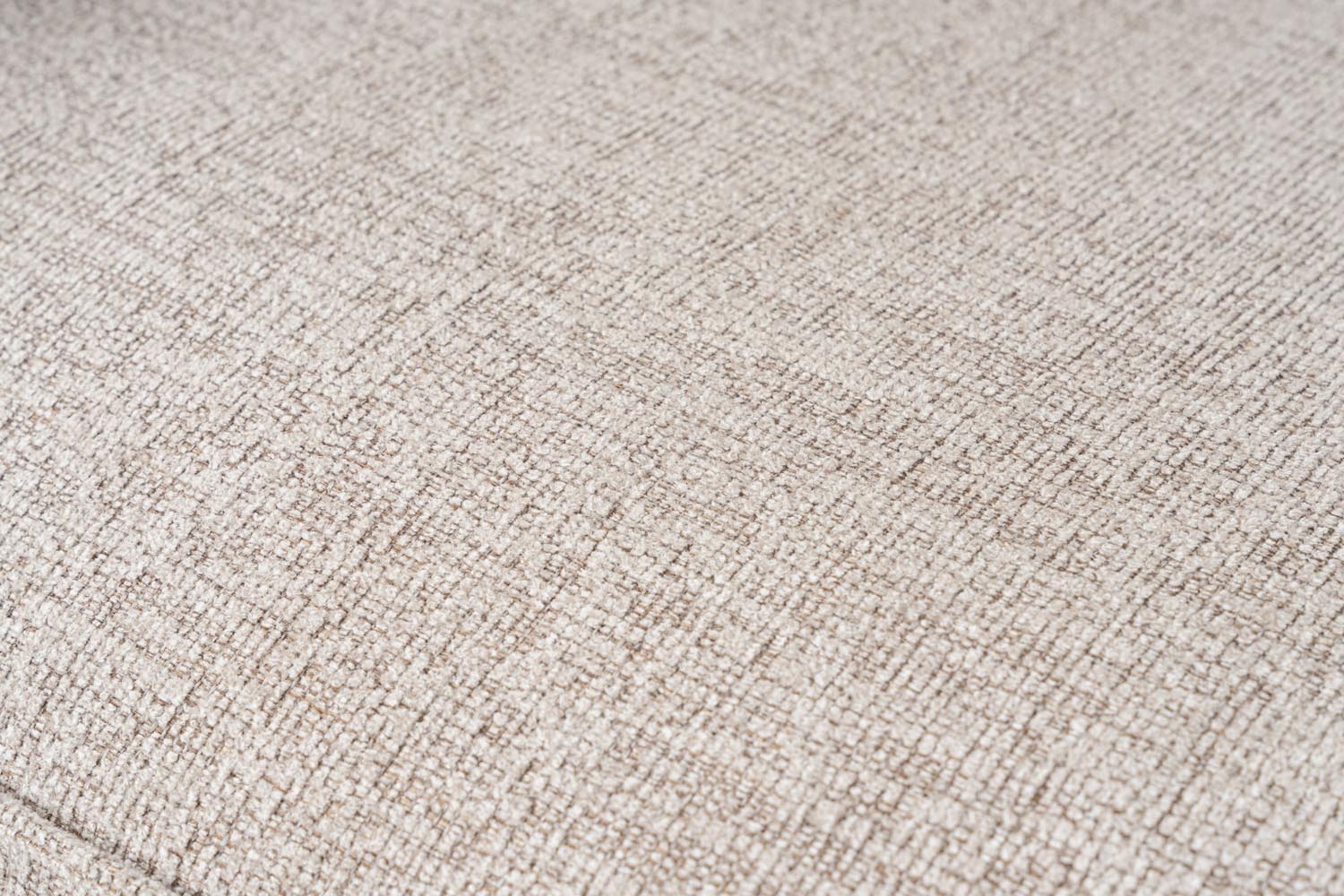 Lora (L1-O1-1R-POUFFE ) - Mocha in Mokka präsentiert im Onlineshop von KAQTU Design AG. Ecksofa ist von Atelier Del Sofa